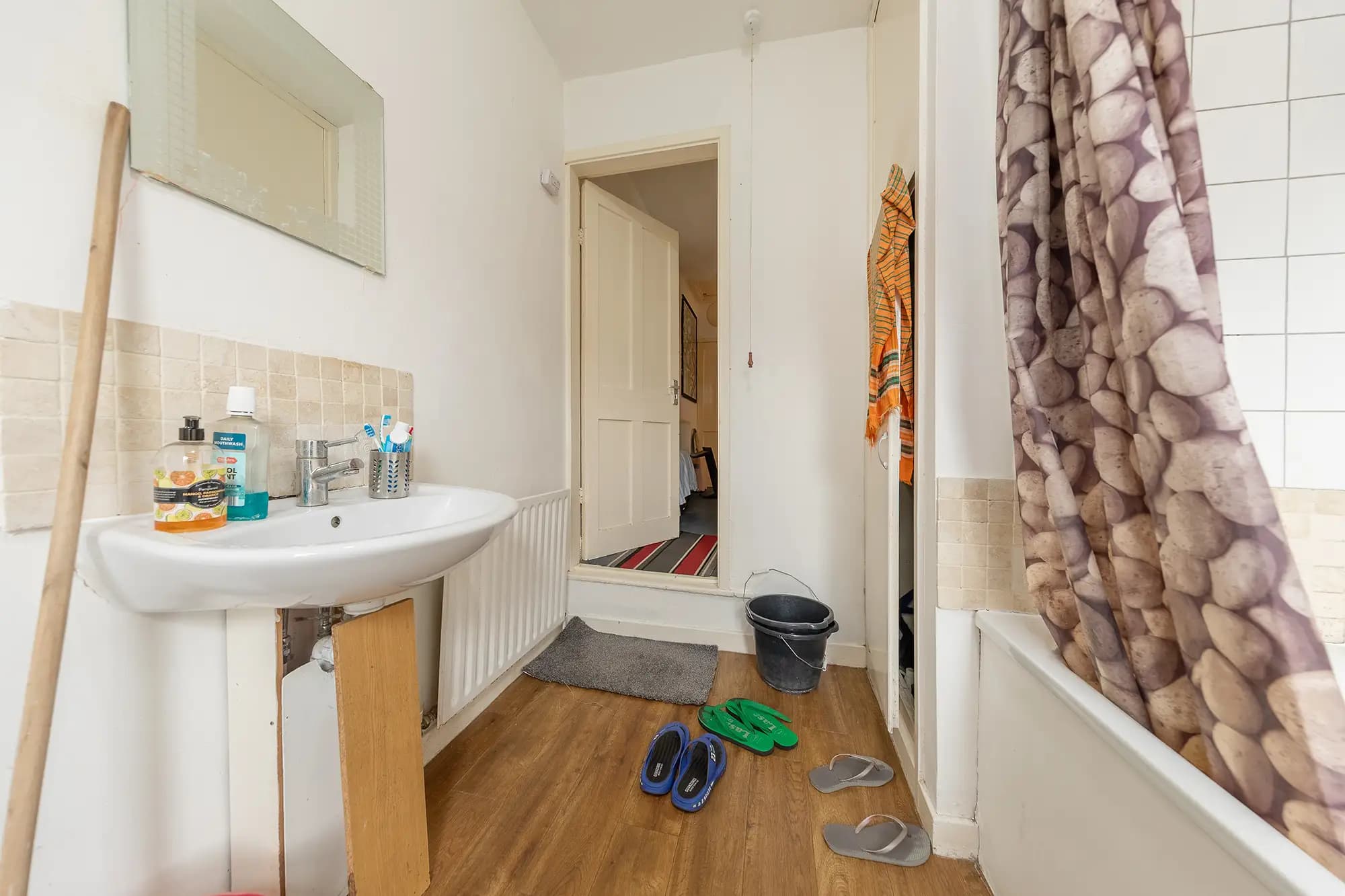 property photo 11 of 23