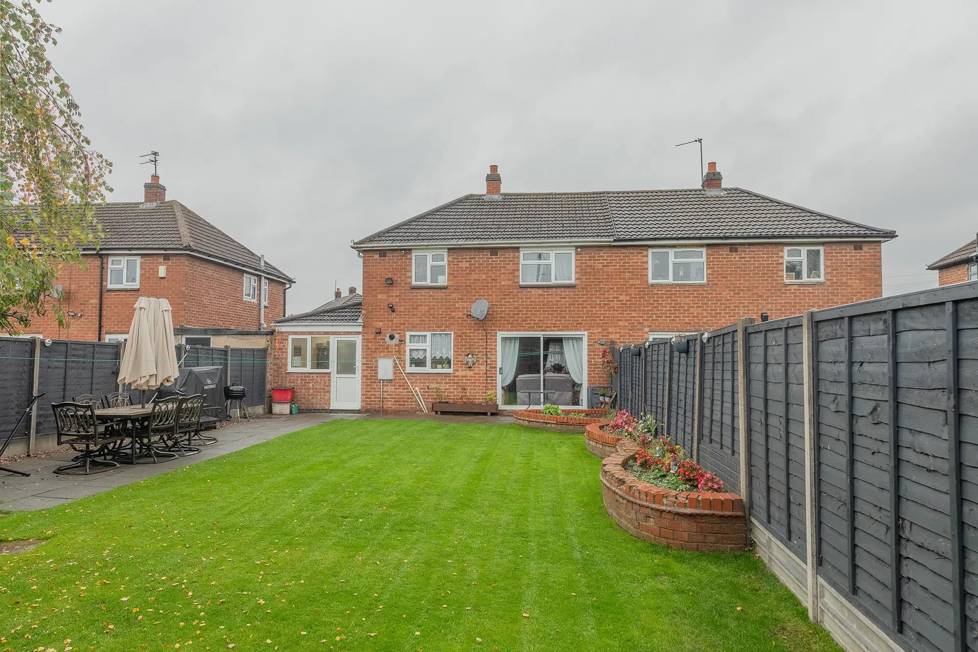 property photo 23 of 27