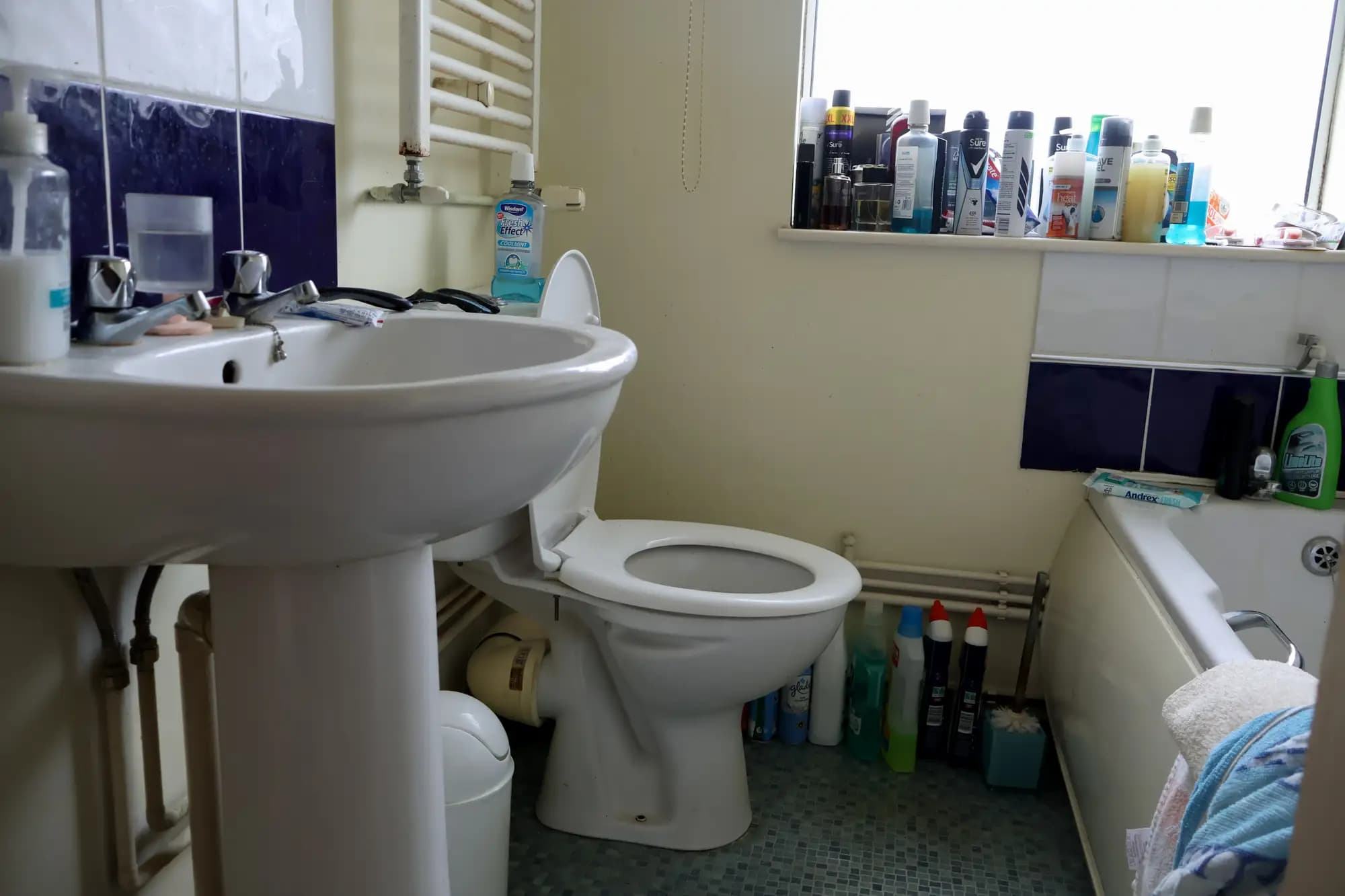 property photo 9 of 22