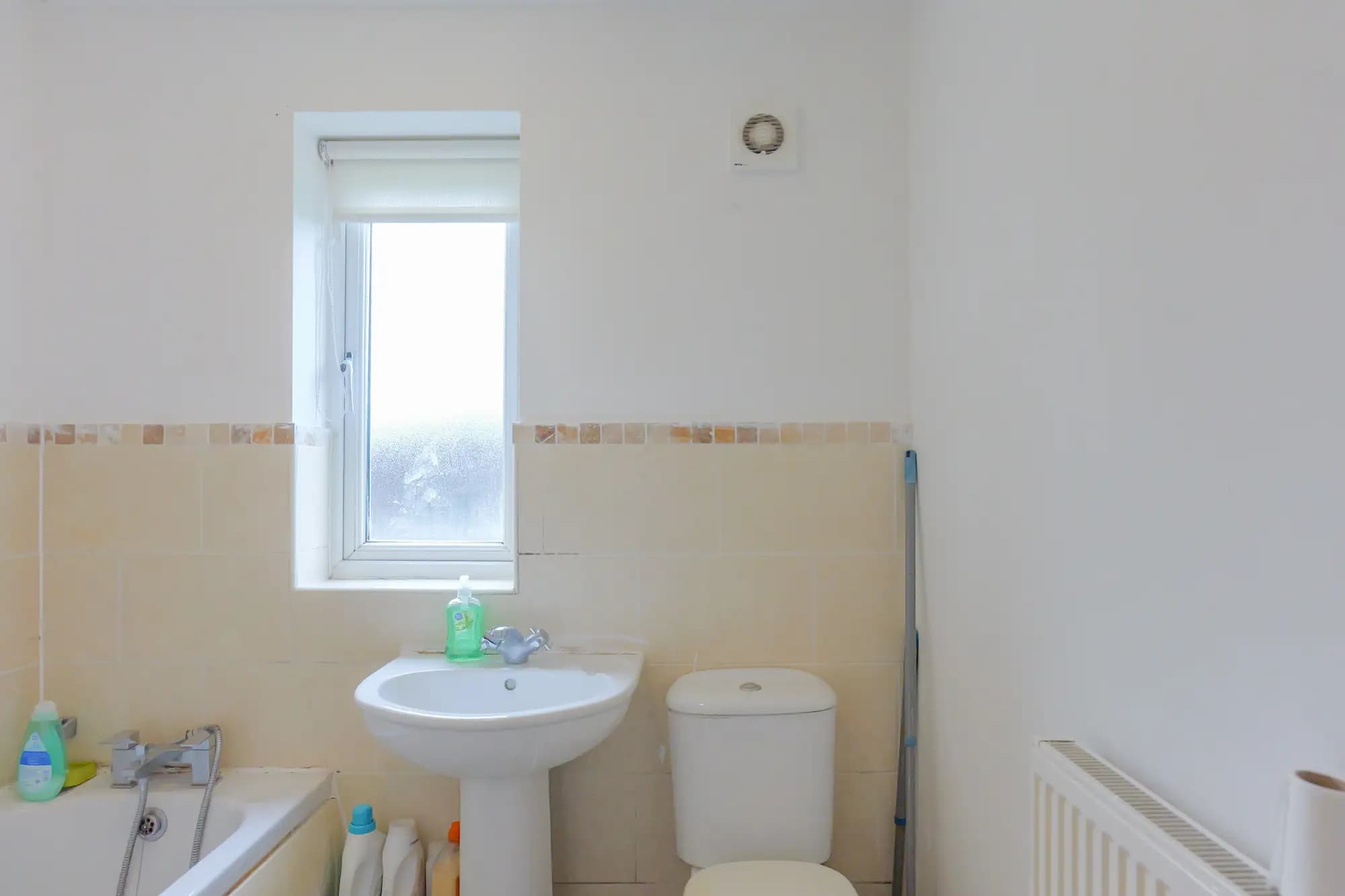 property photo 7 of 24