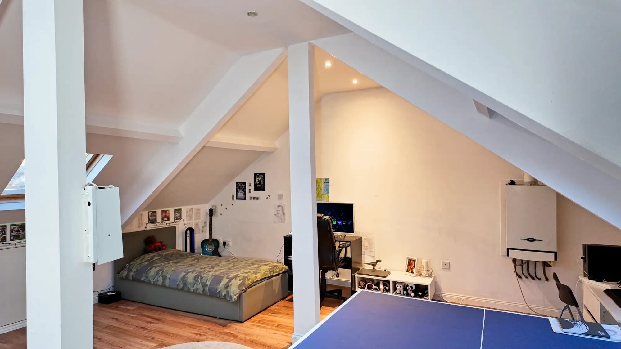 property photo 15 of 26