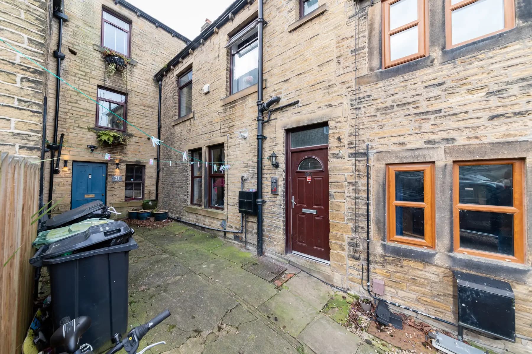 property photo 22 of 25