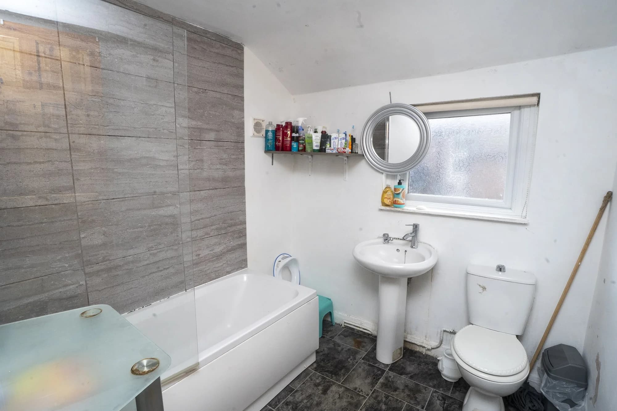 property photo 16 of 29
