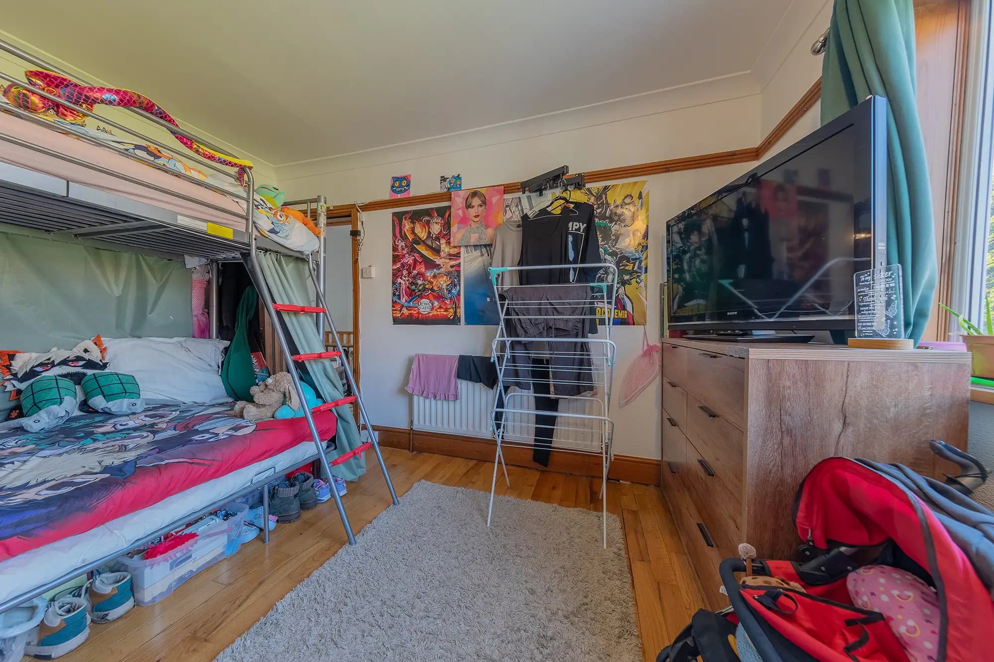 property photo 11 of 16