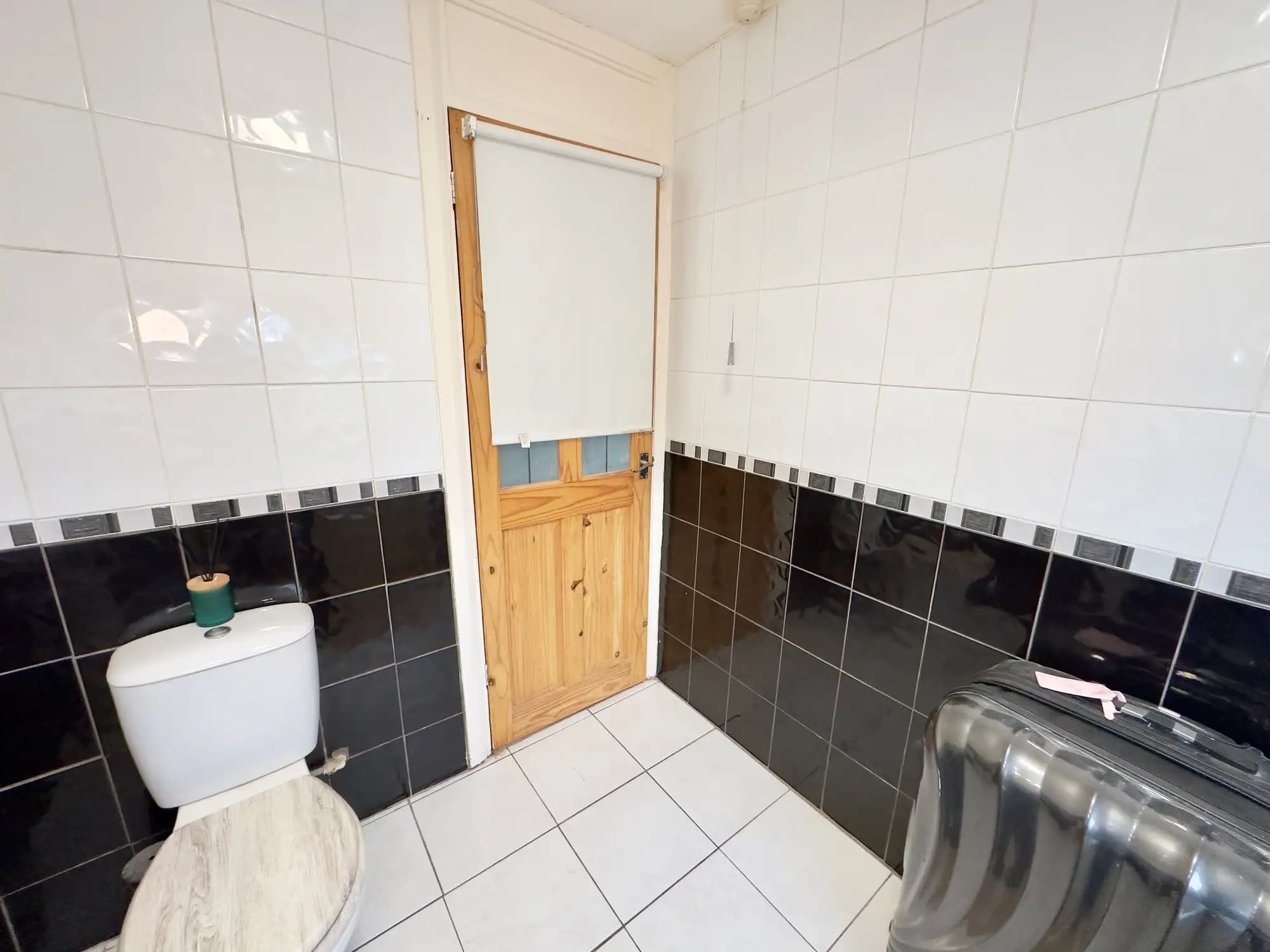 property photo 13 of 24