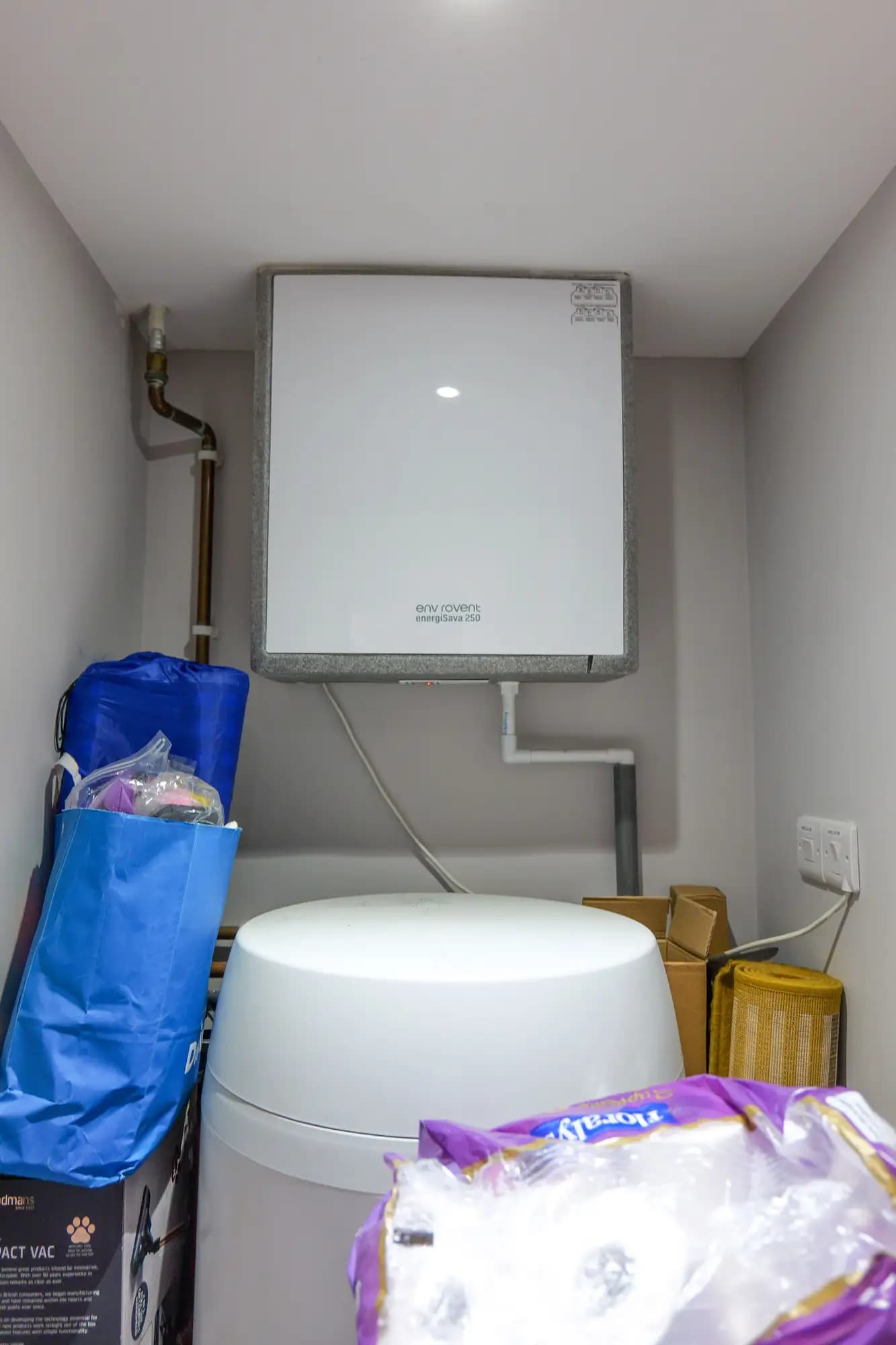 property photo 10 of 17