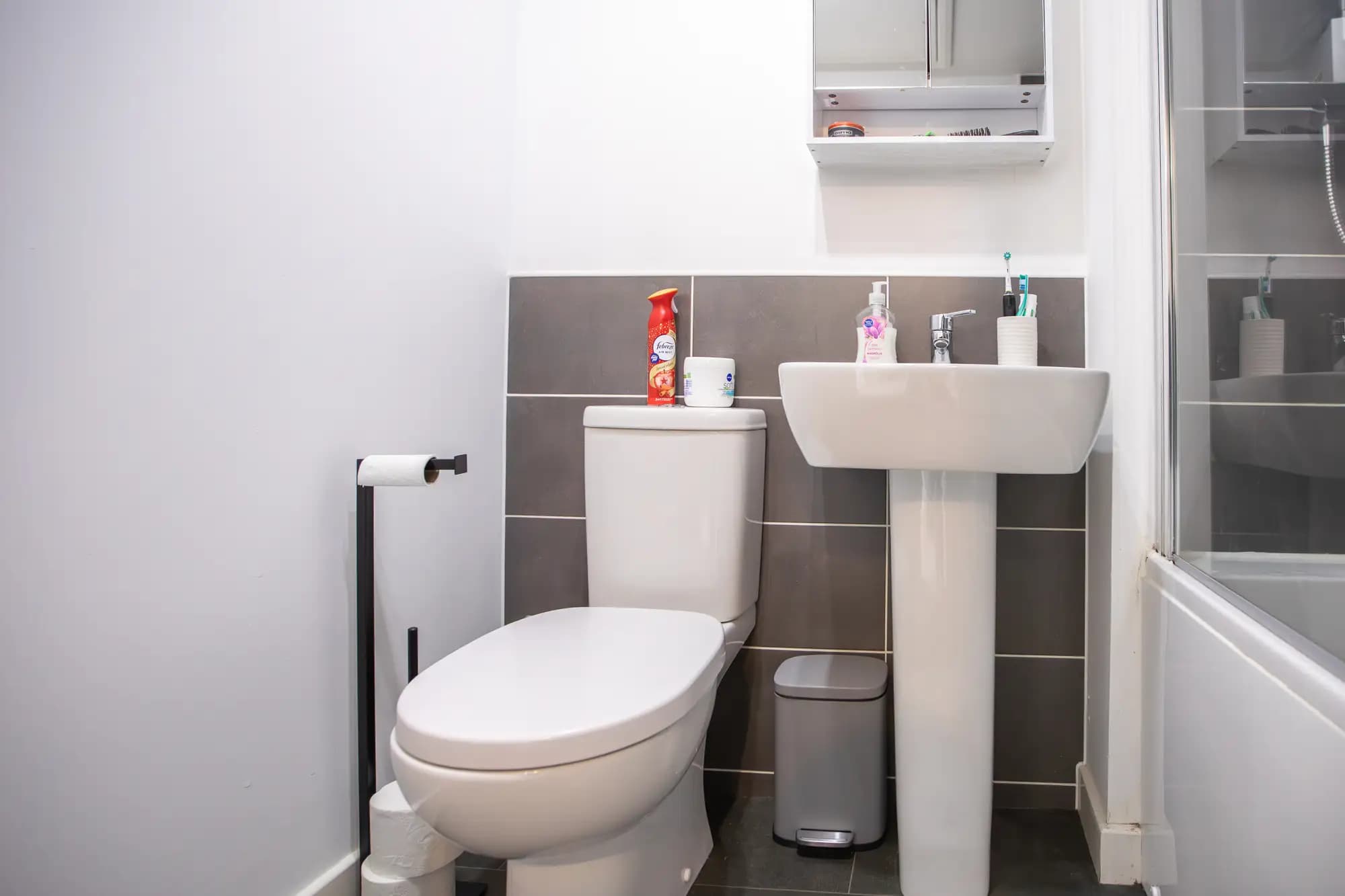 property photo 14 of 36