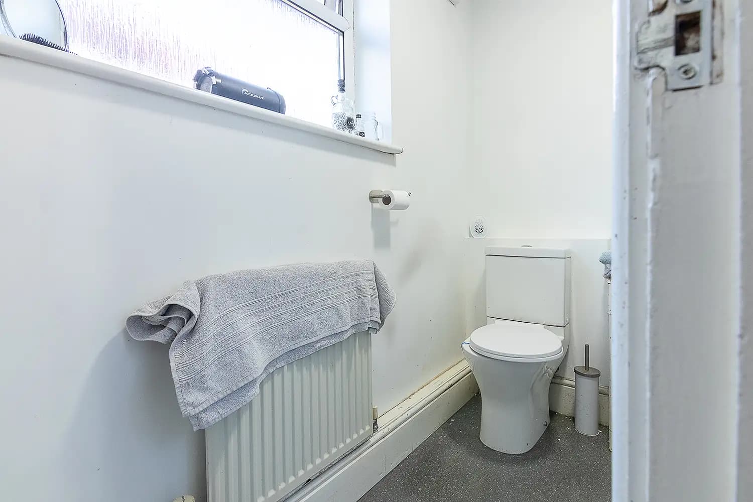 property photo 13 of 31