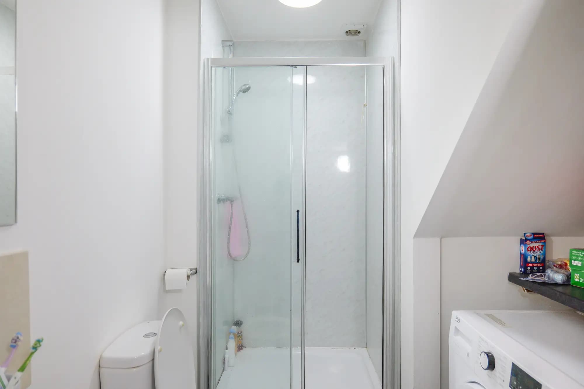 property photo 12 of 40