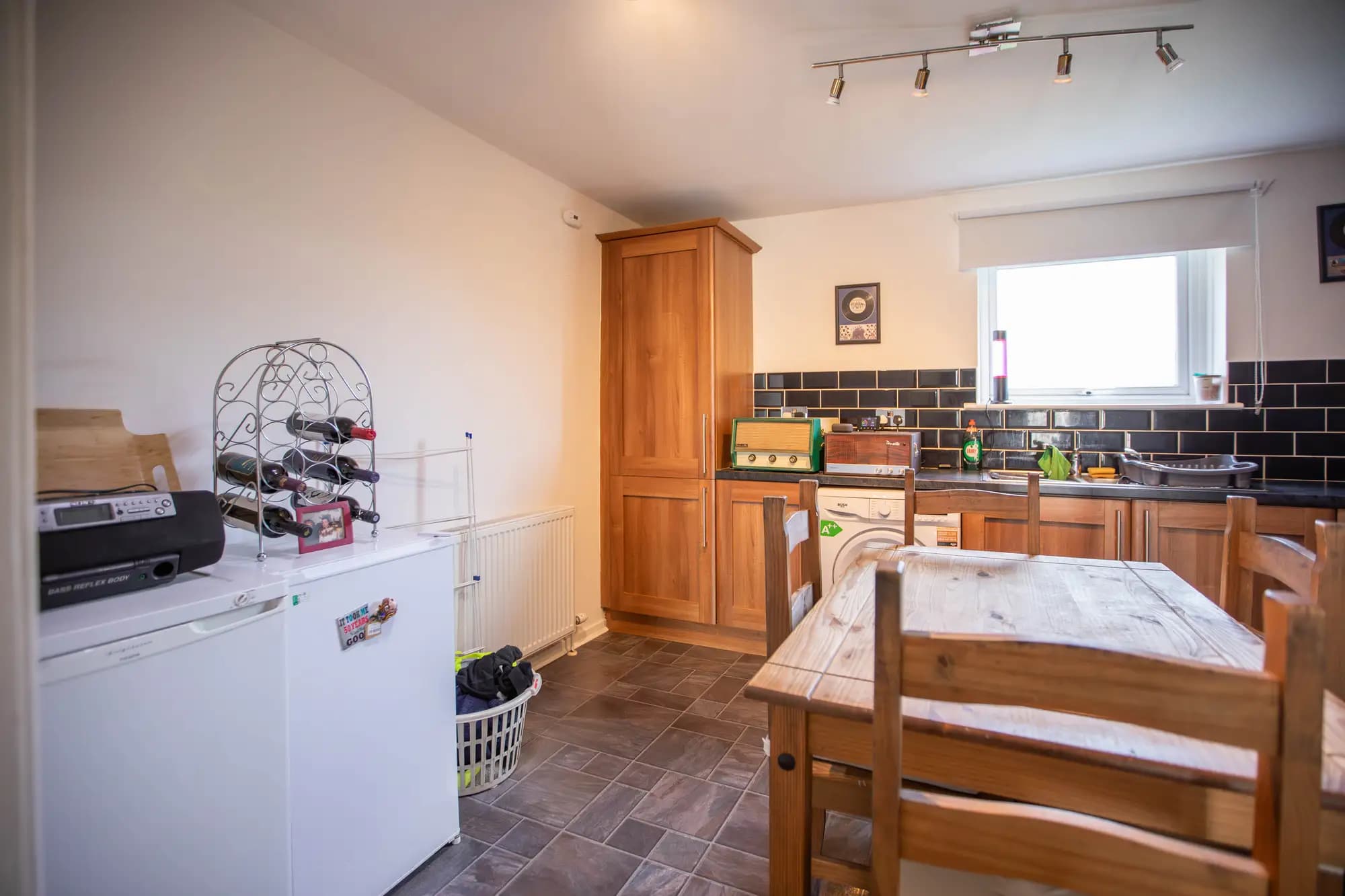 property photo 7 of 23