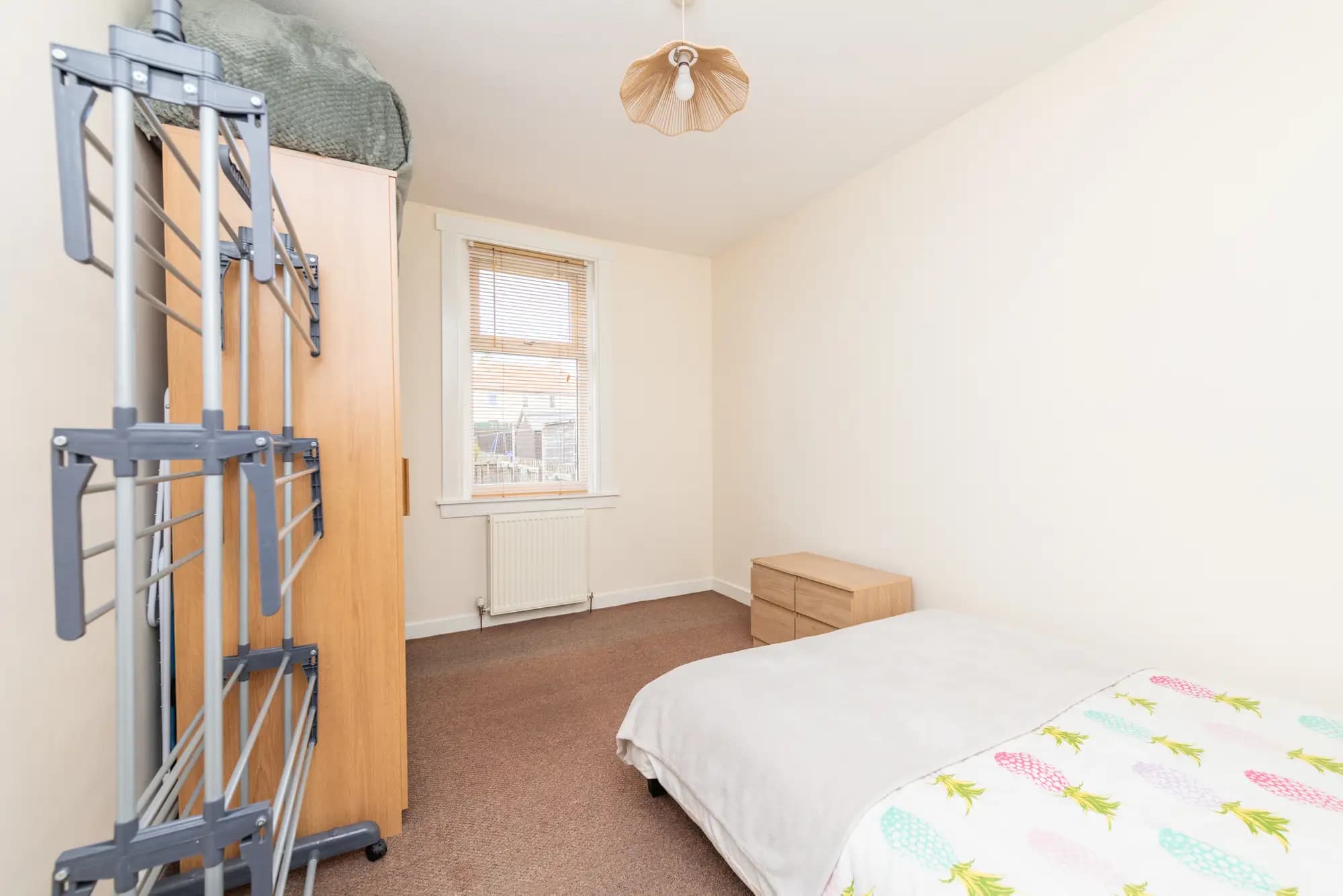 property photo 16 of 28