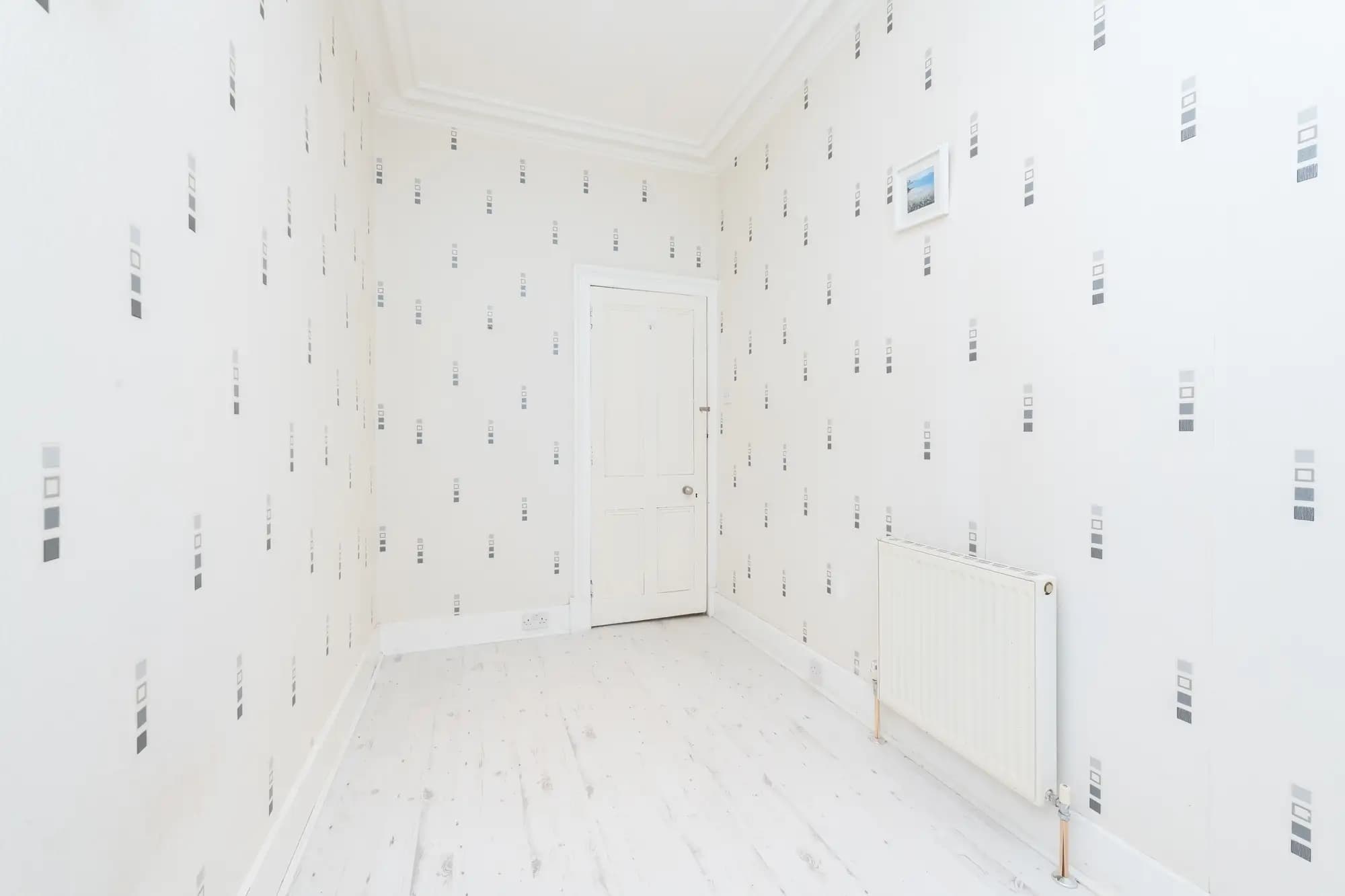 property photo 13 of 20