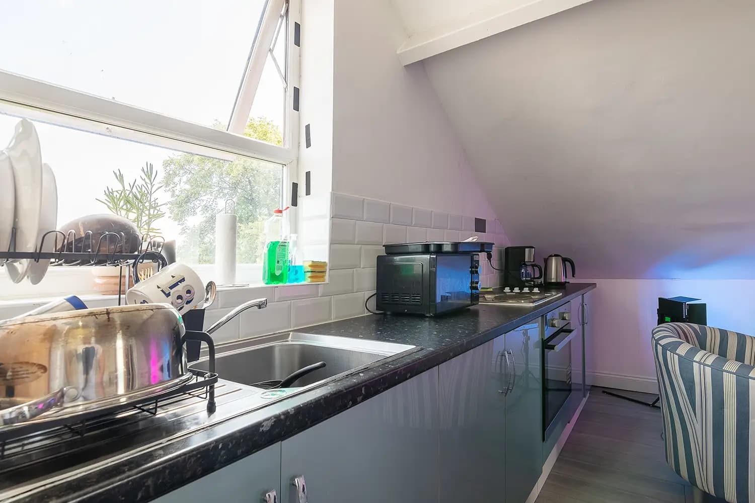 property photo 23 of 118