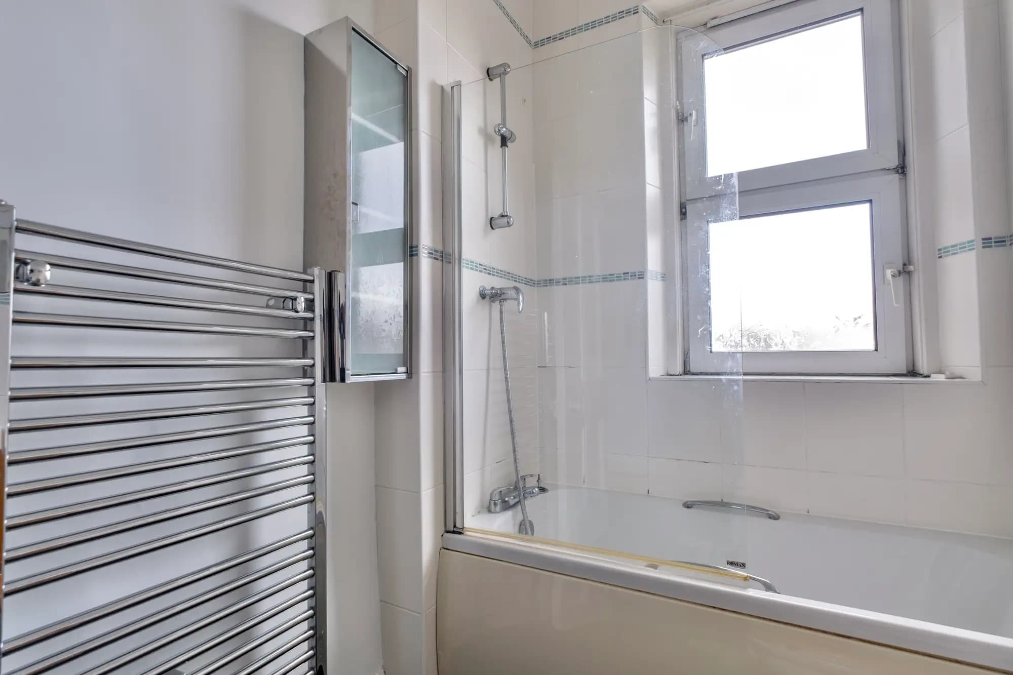 property photo 12 of 31