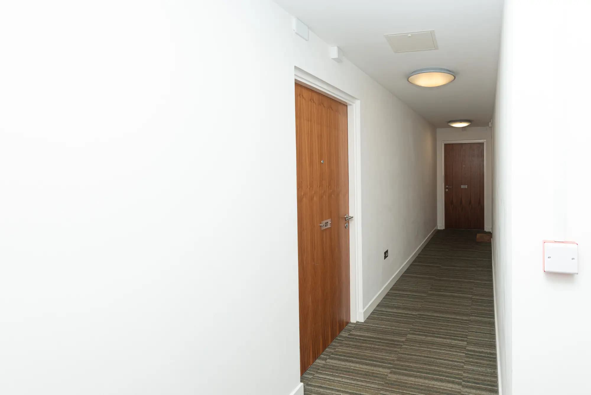 property photo 13 of 23