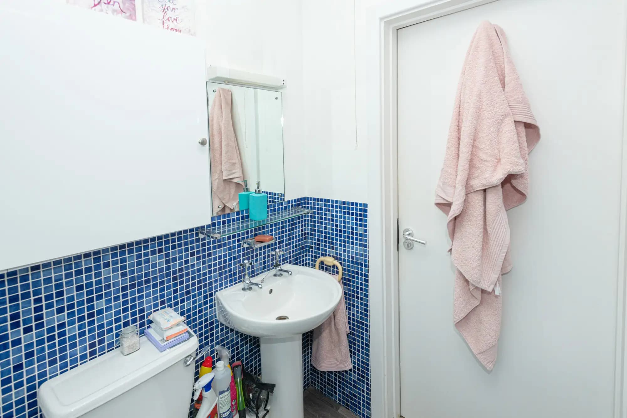 property photo 10 of 17