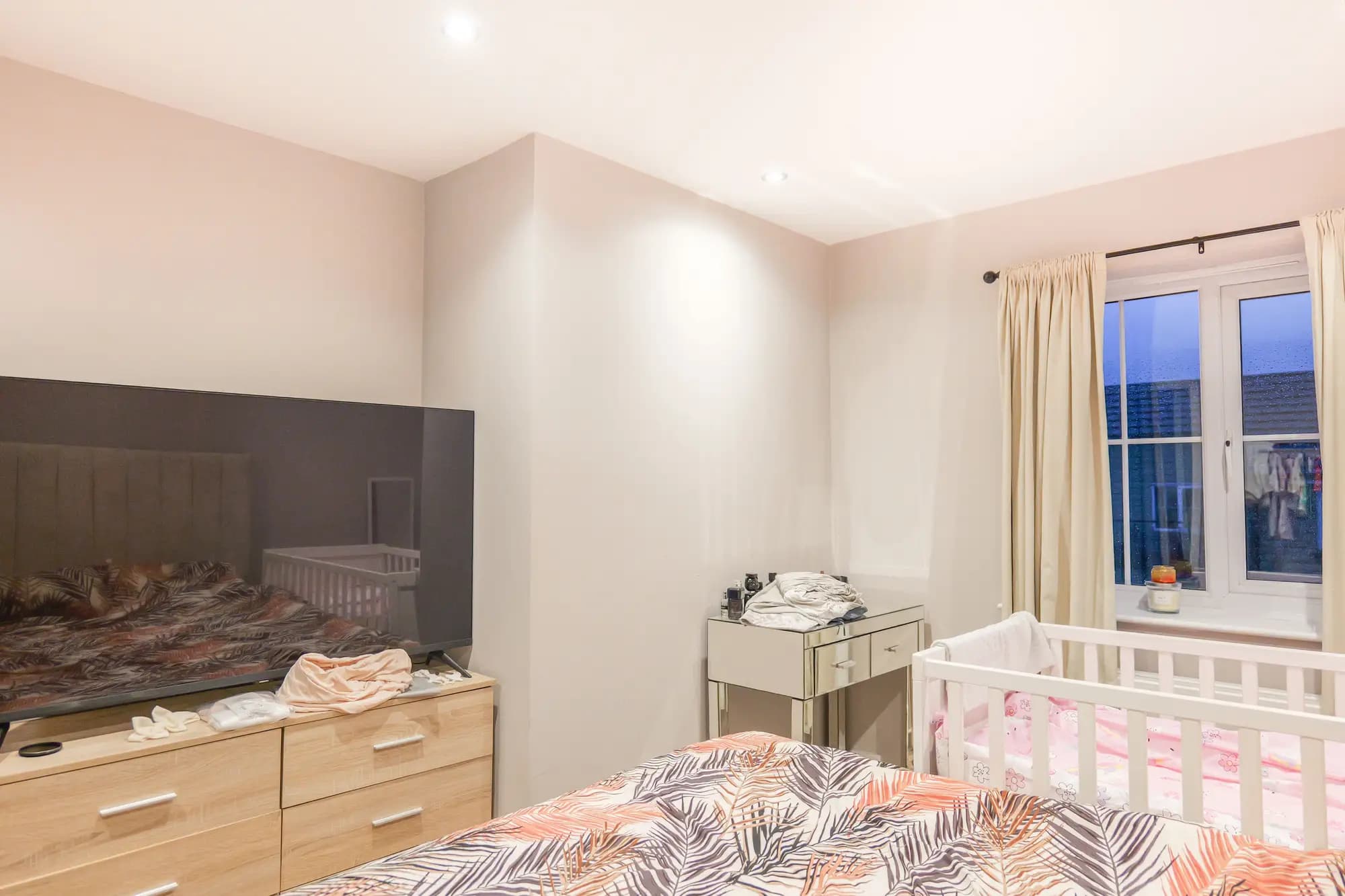 property photo 10 of 19