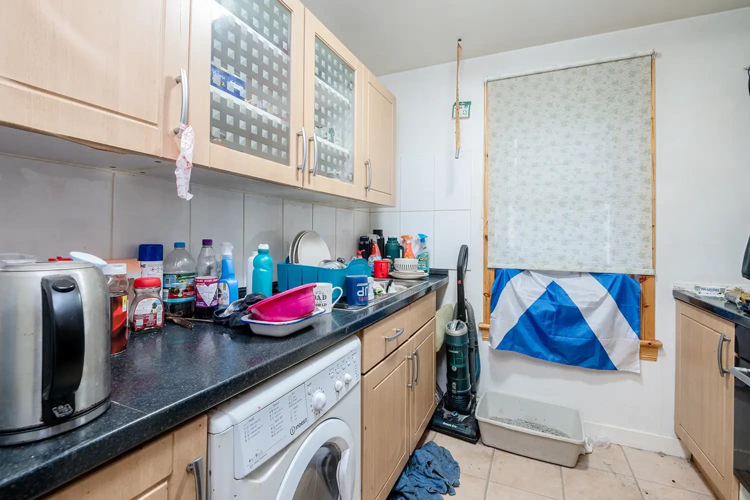 property photo 6 of 19