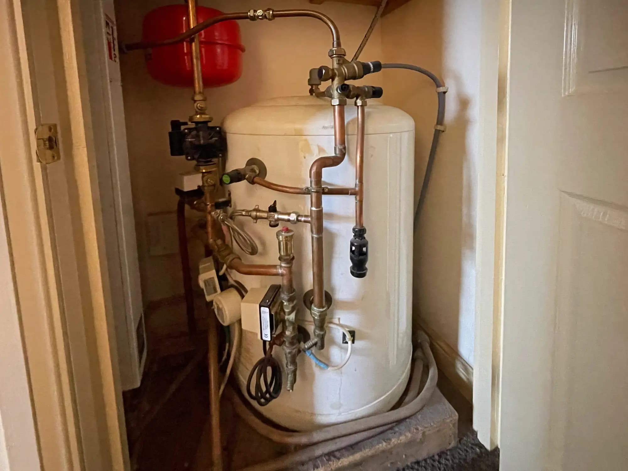 property photo 14 of 20