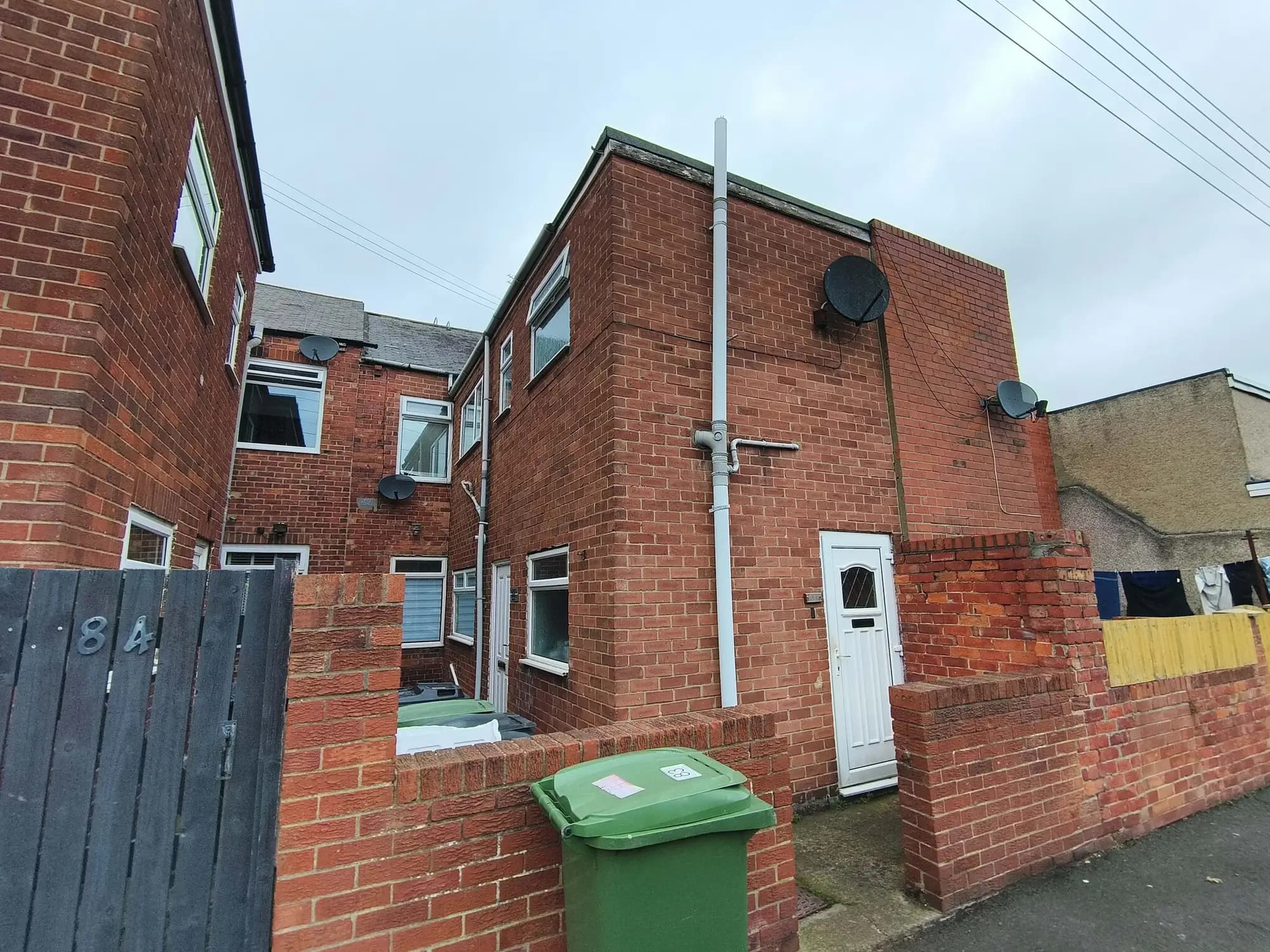 property photo 13 of 14