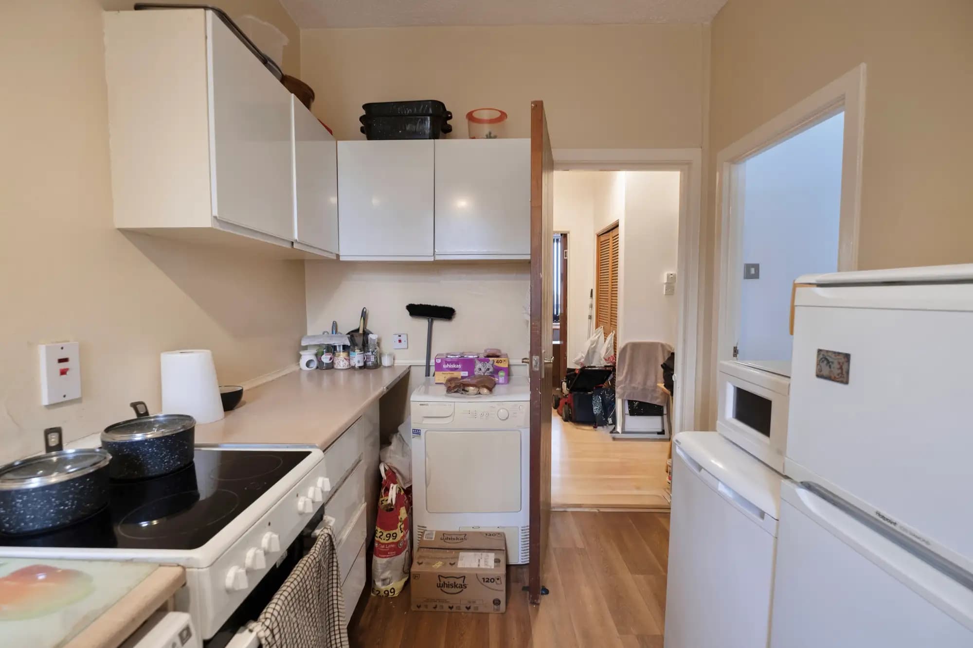 property photo 11 of 33