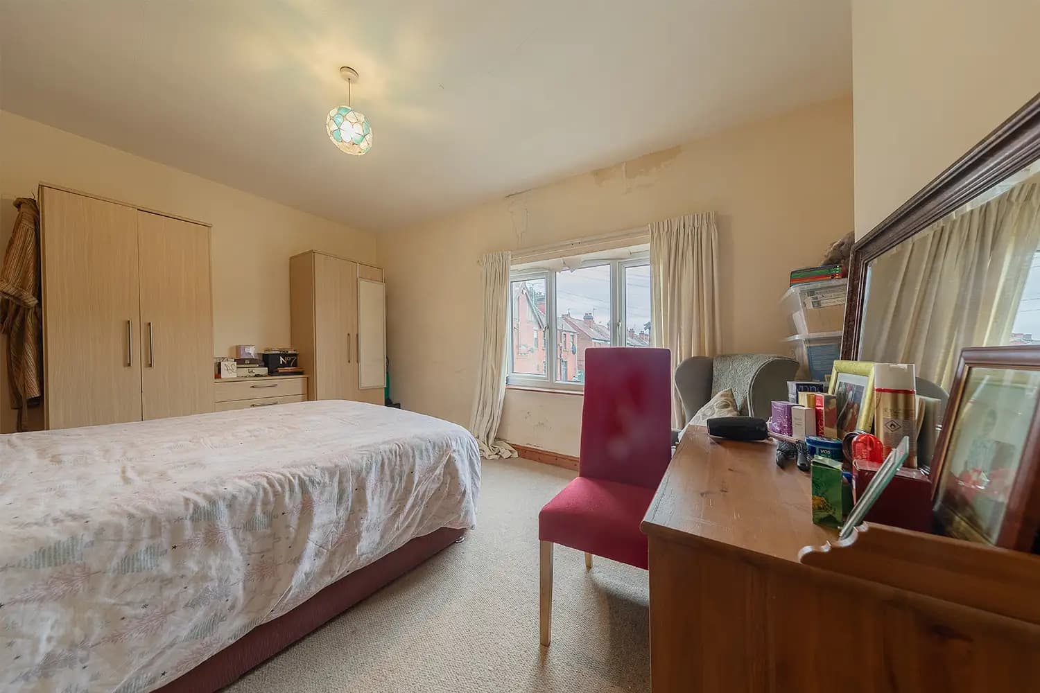 property photo 19 of 31