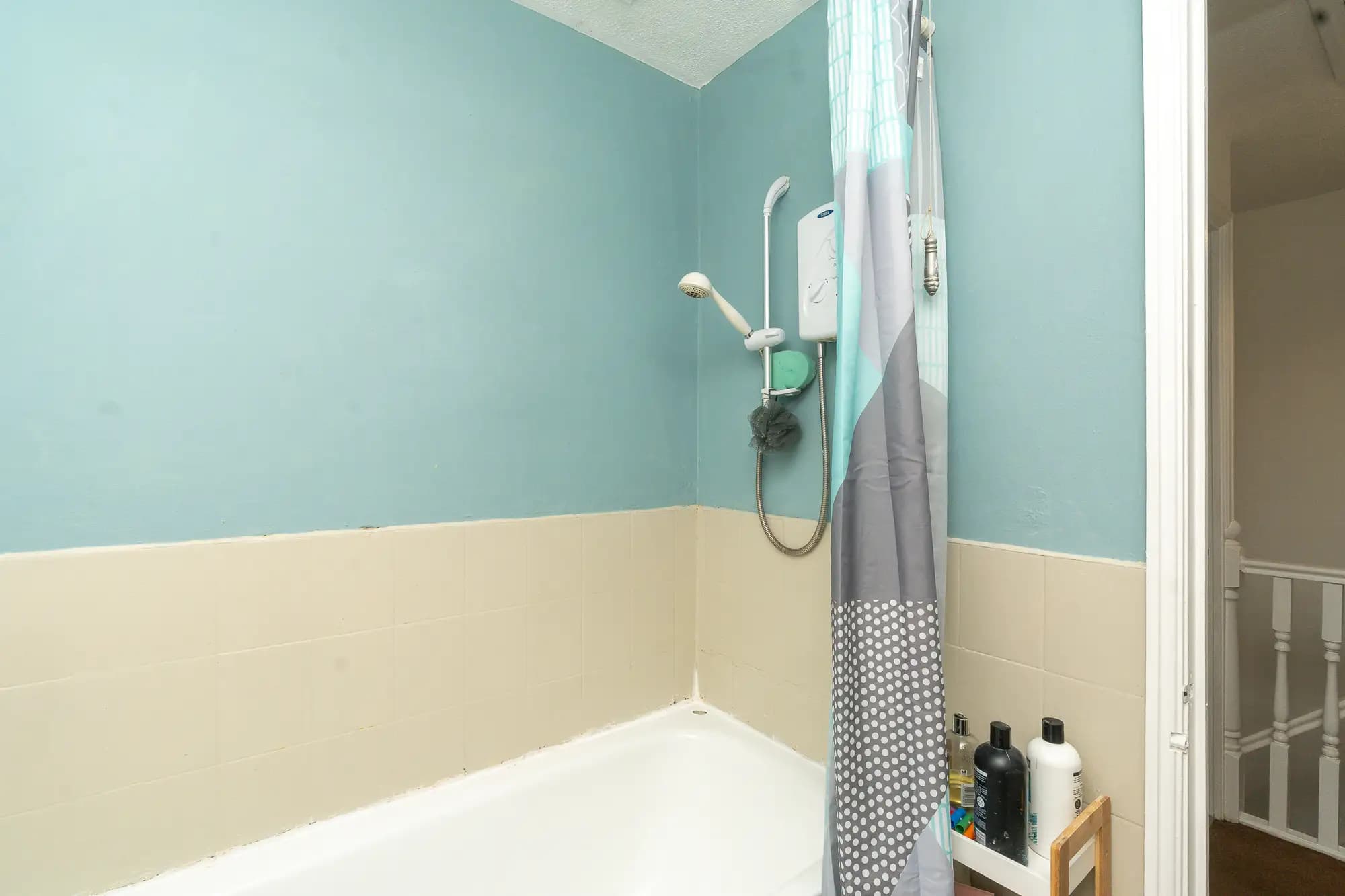 property photo 13 of 26
