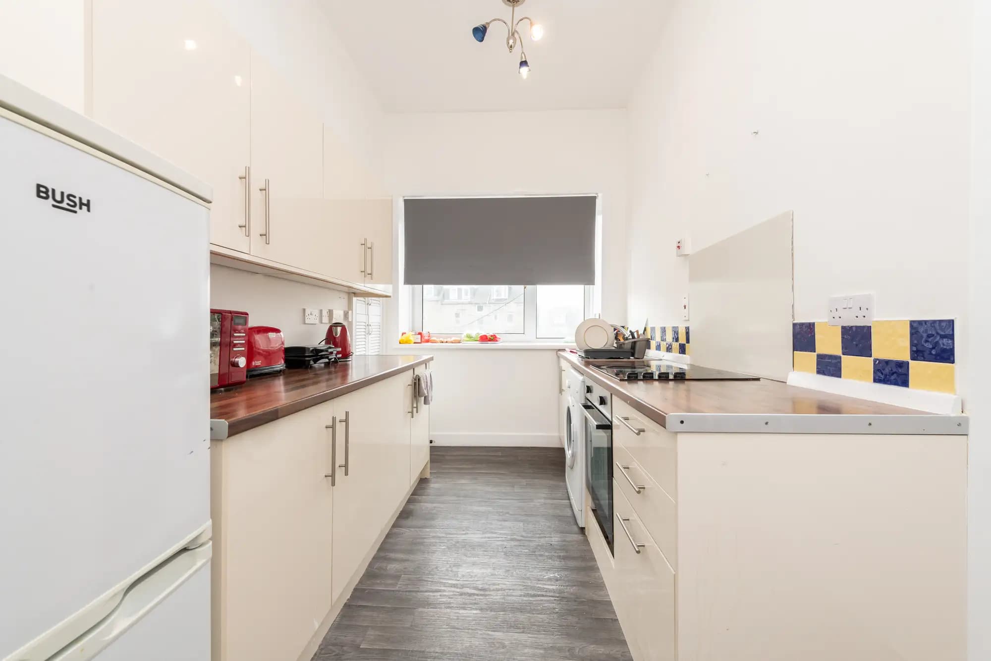 property photo 7 of 20