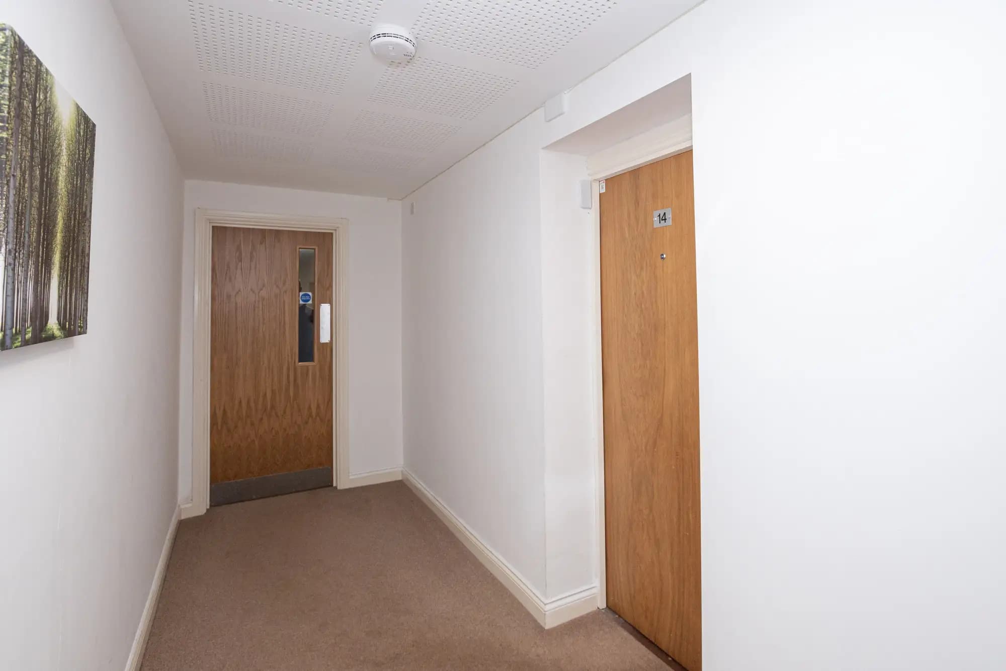 property photo 18 of 27
