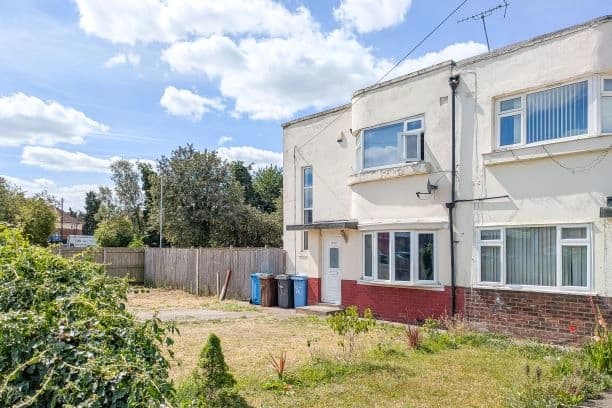 property photo 16 of 17