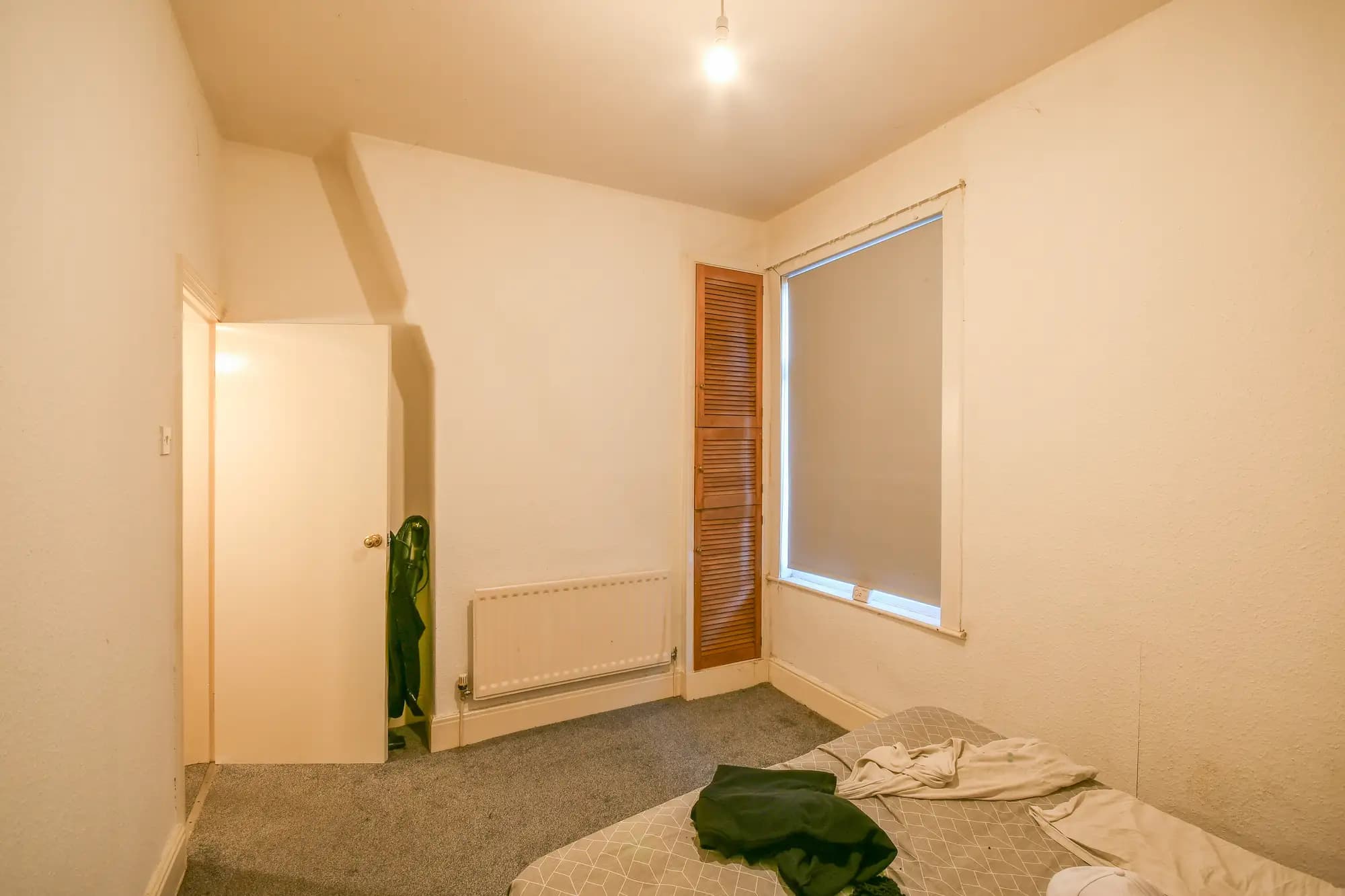 property photo 13 of 16