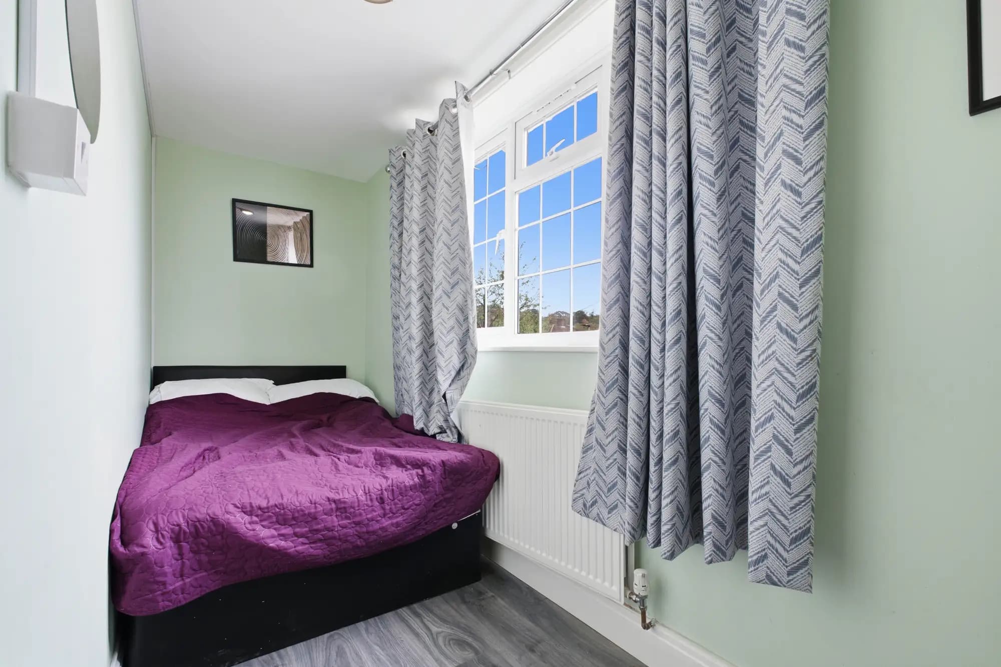 property photo 13 of 34