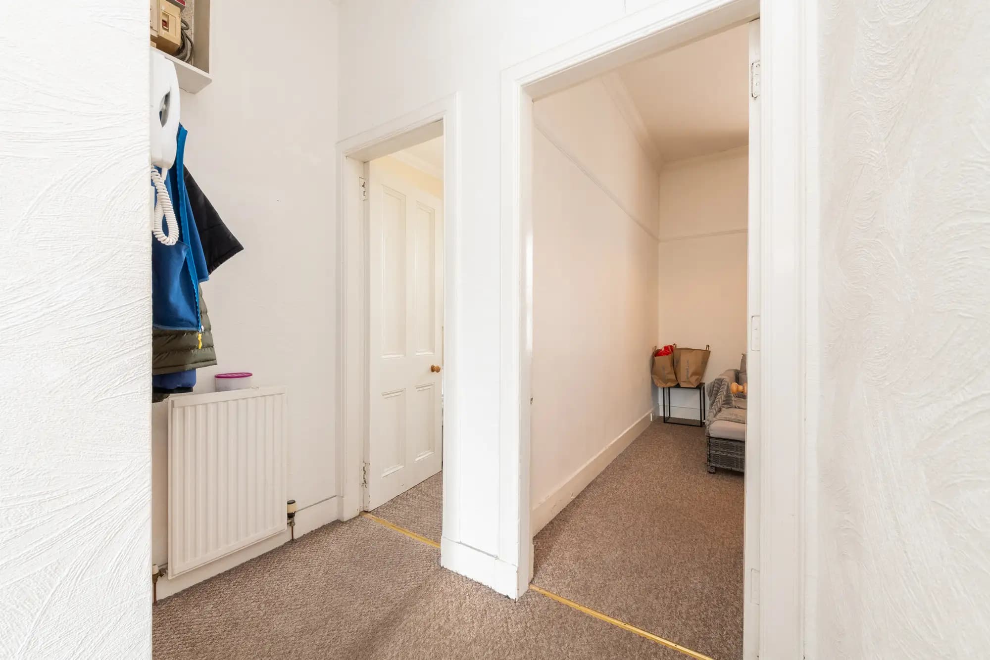 property photo 11 of 20