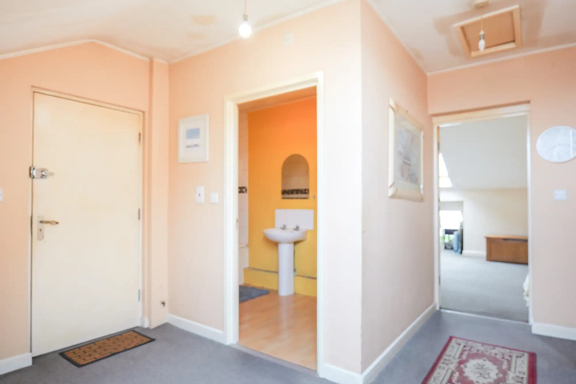 property photo 6 of 15