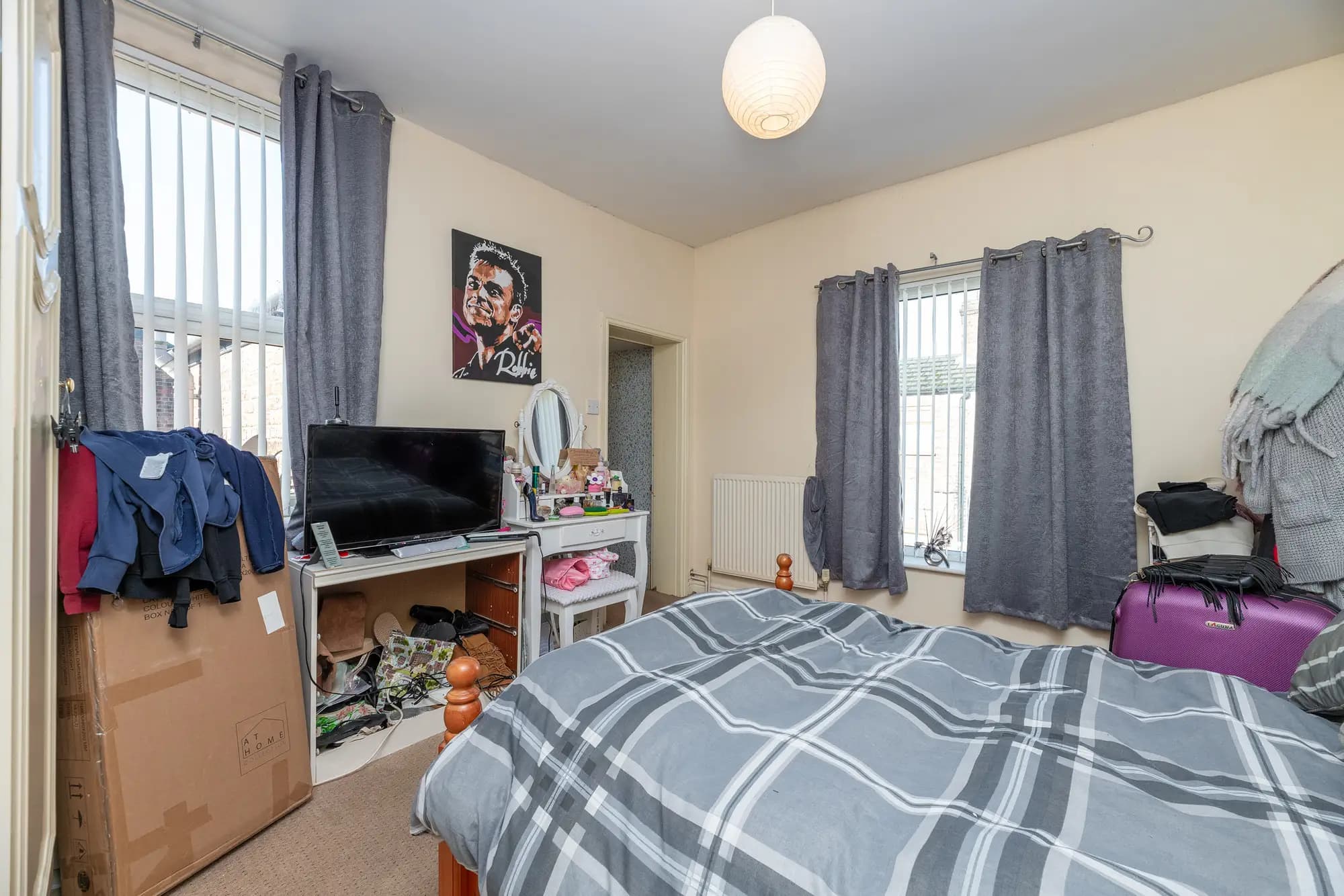 property photo 13 of 23