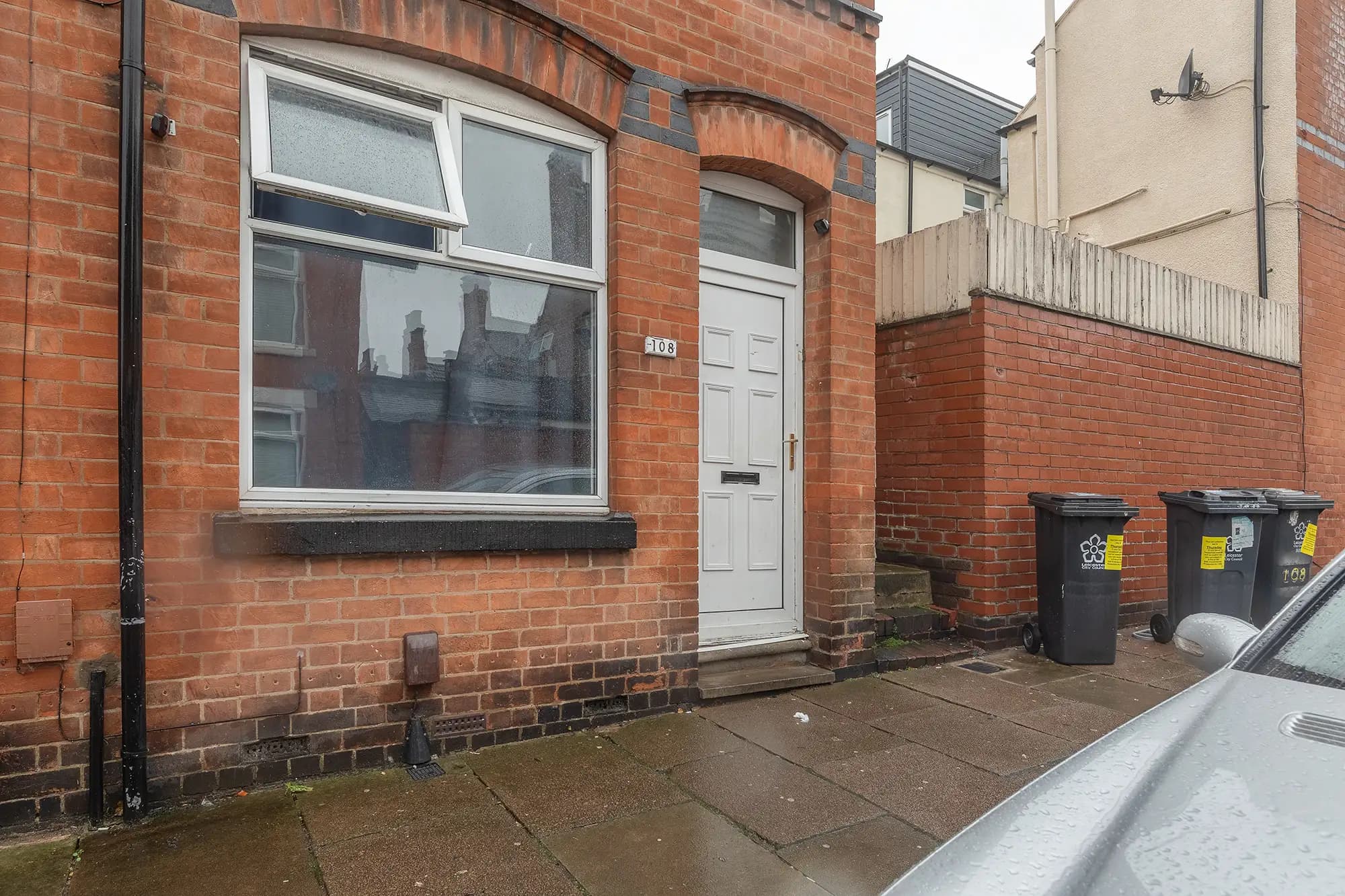 property photo 23 of 25