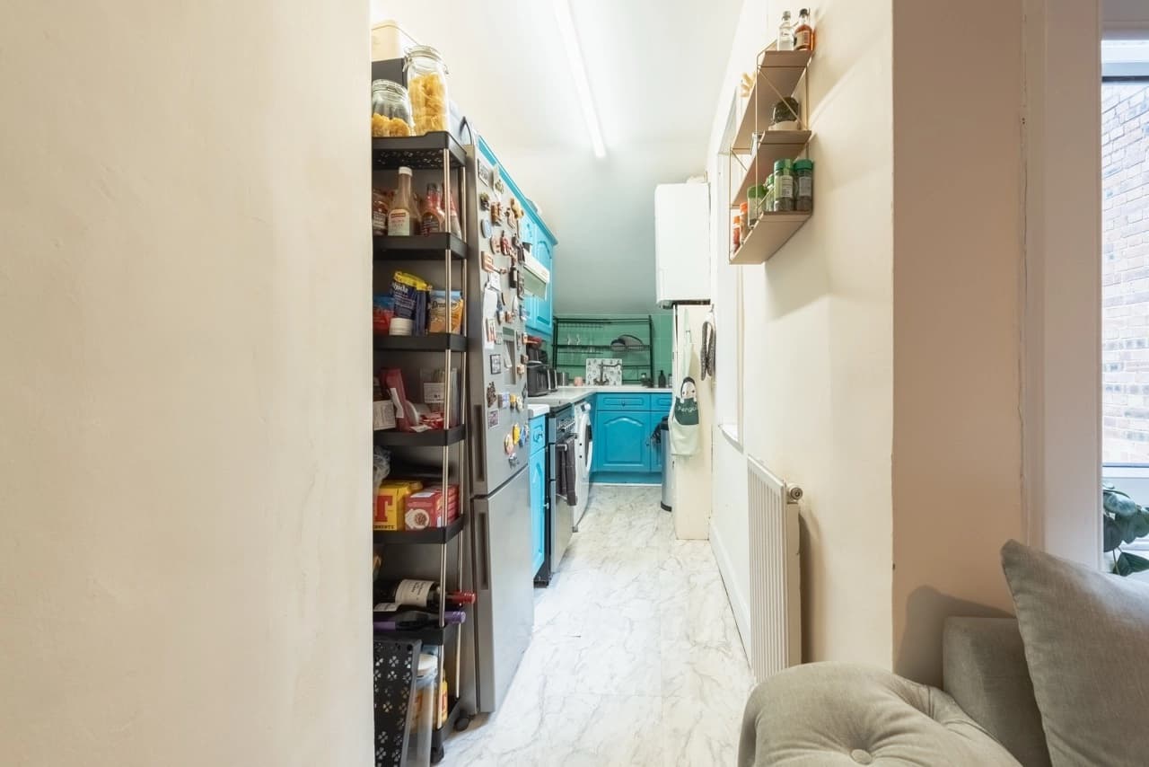 property photo 12 of 32