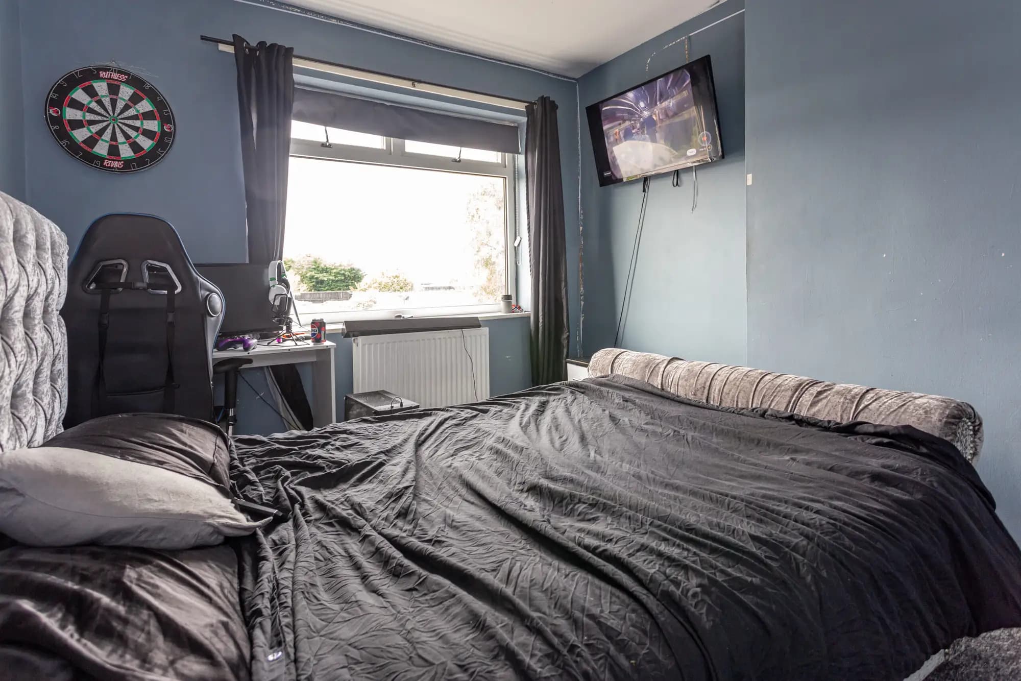 property photo 12 of 17