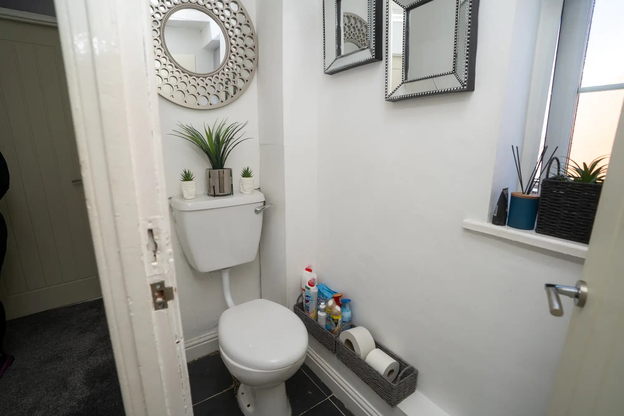 property photo 11 of 23