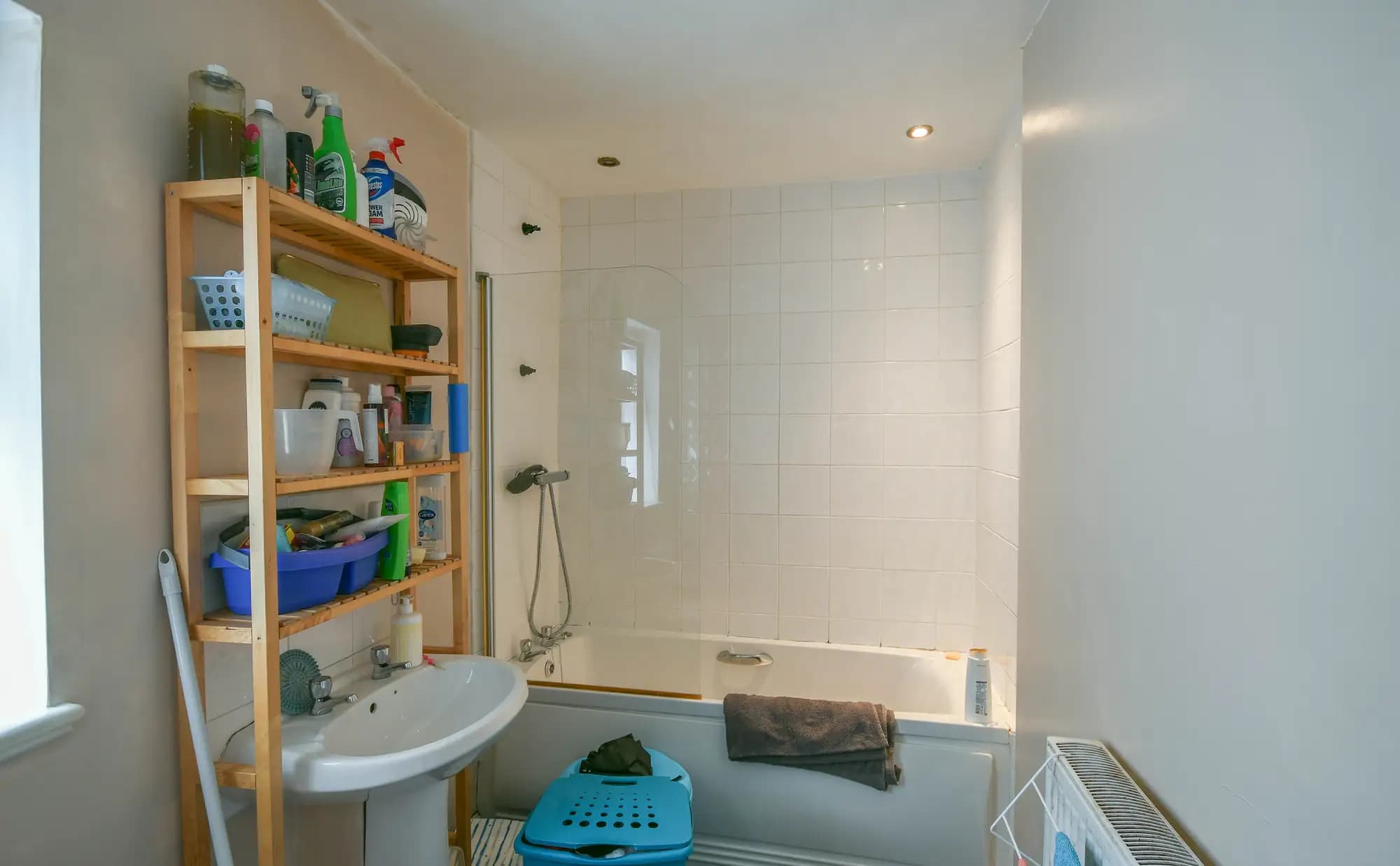 property photo 8 of 15