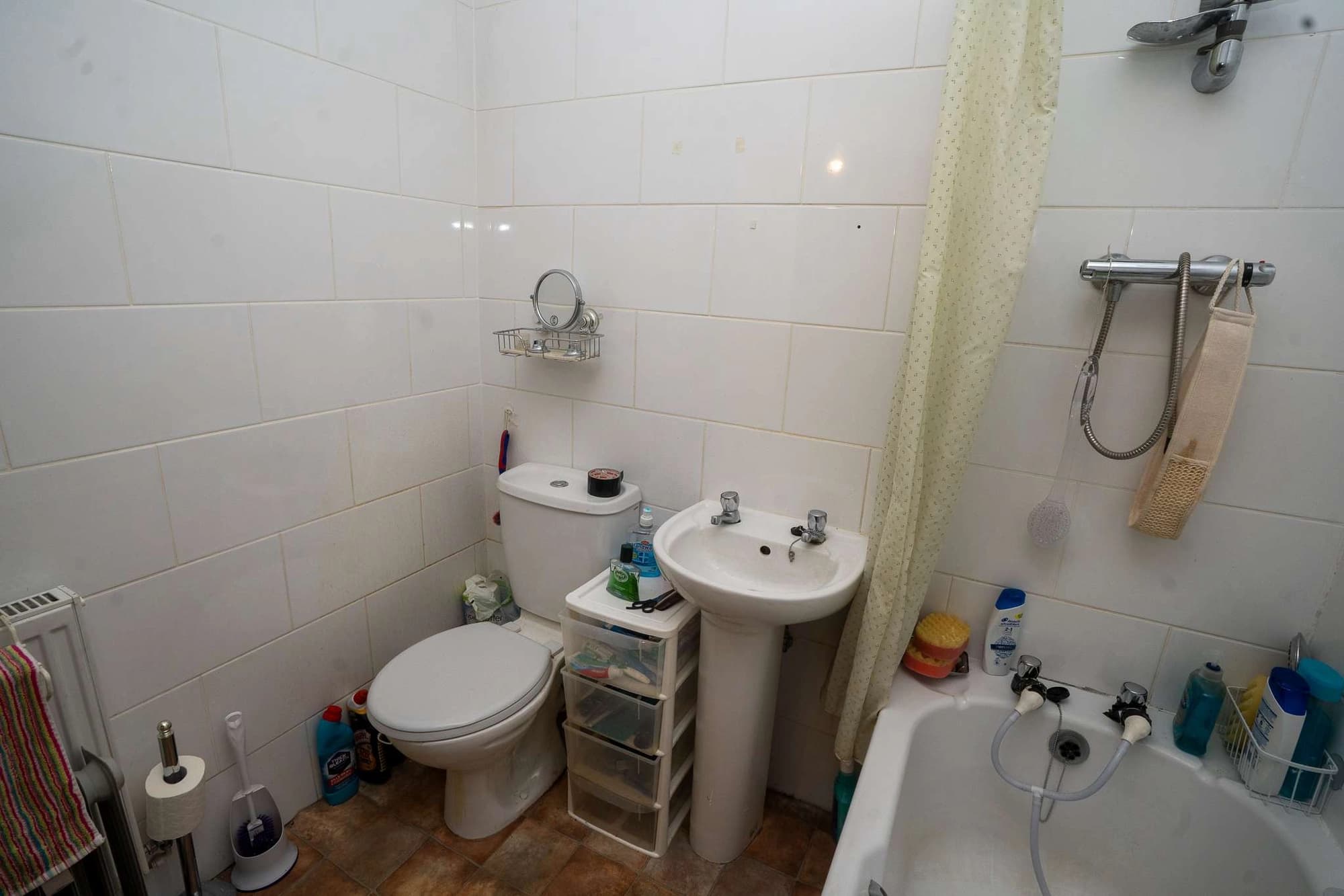 property photo 9 of 18