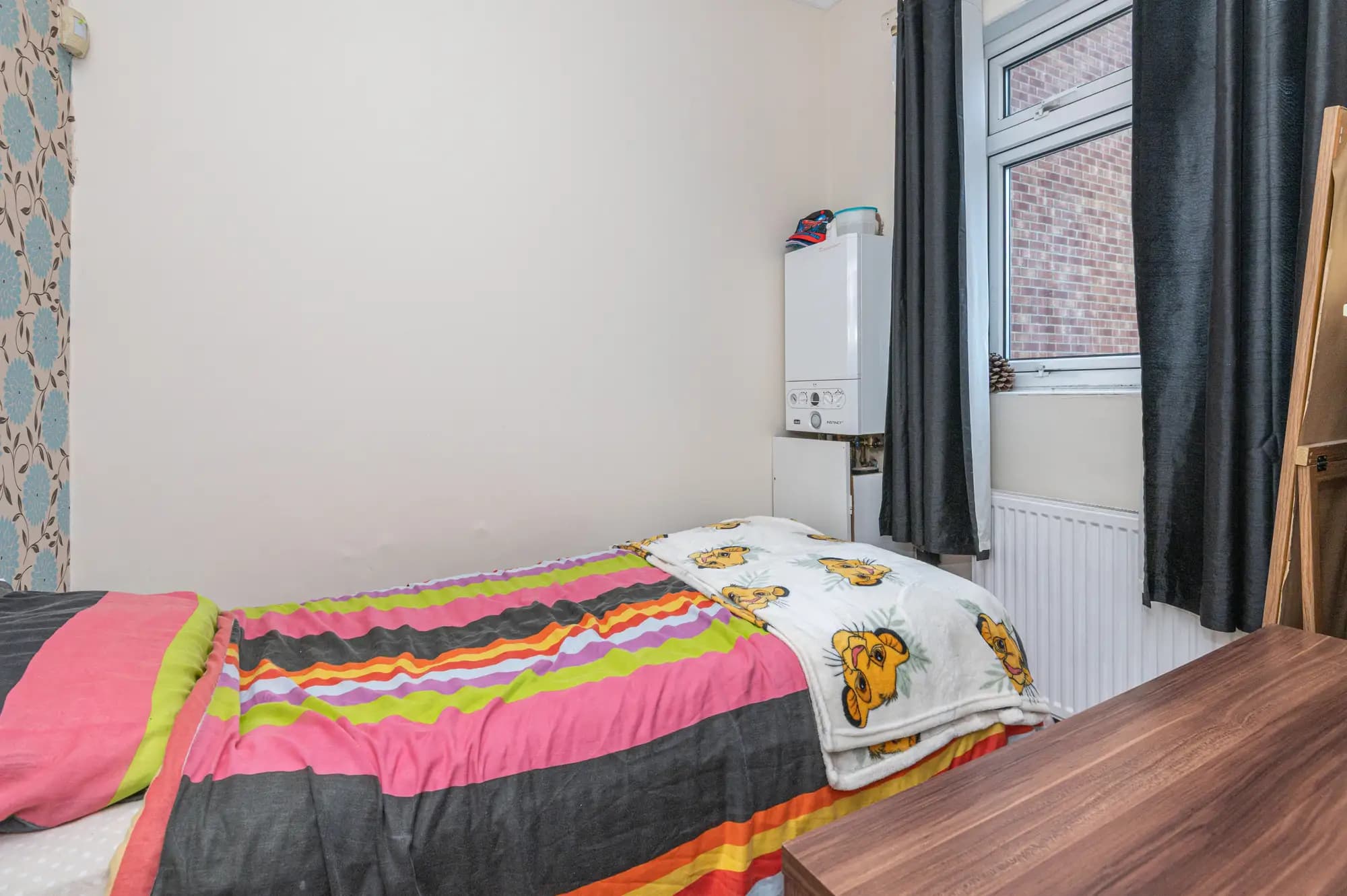 property photo 11 of 14