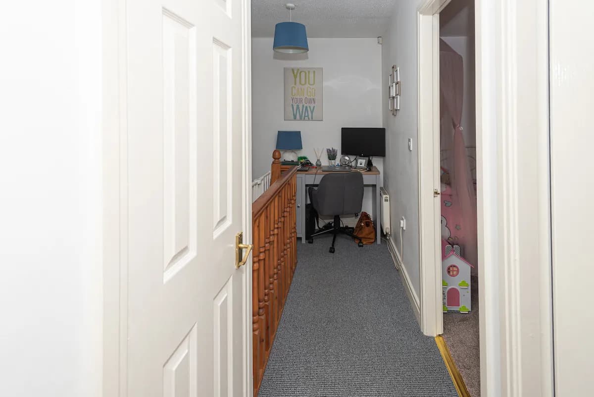 property photo 22 of 30