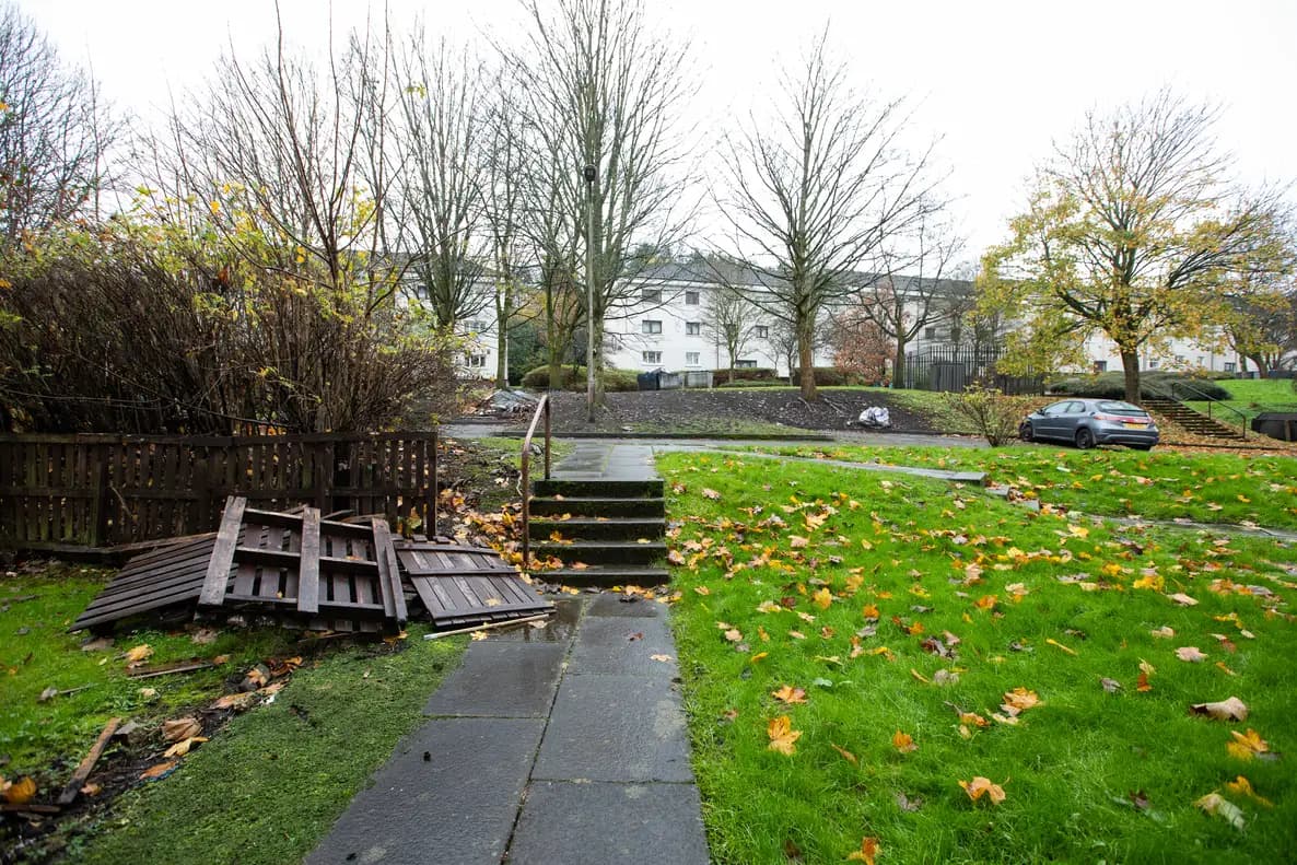 property photo 21 of 23