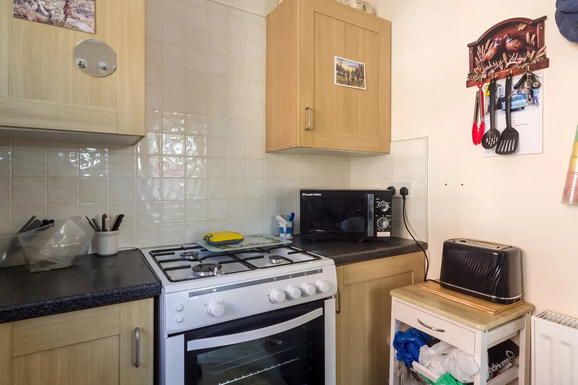 property photo 6 of 19
