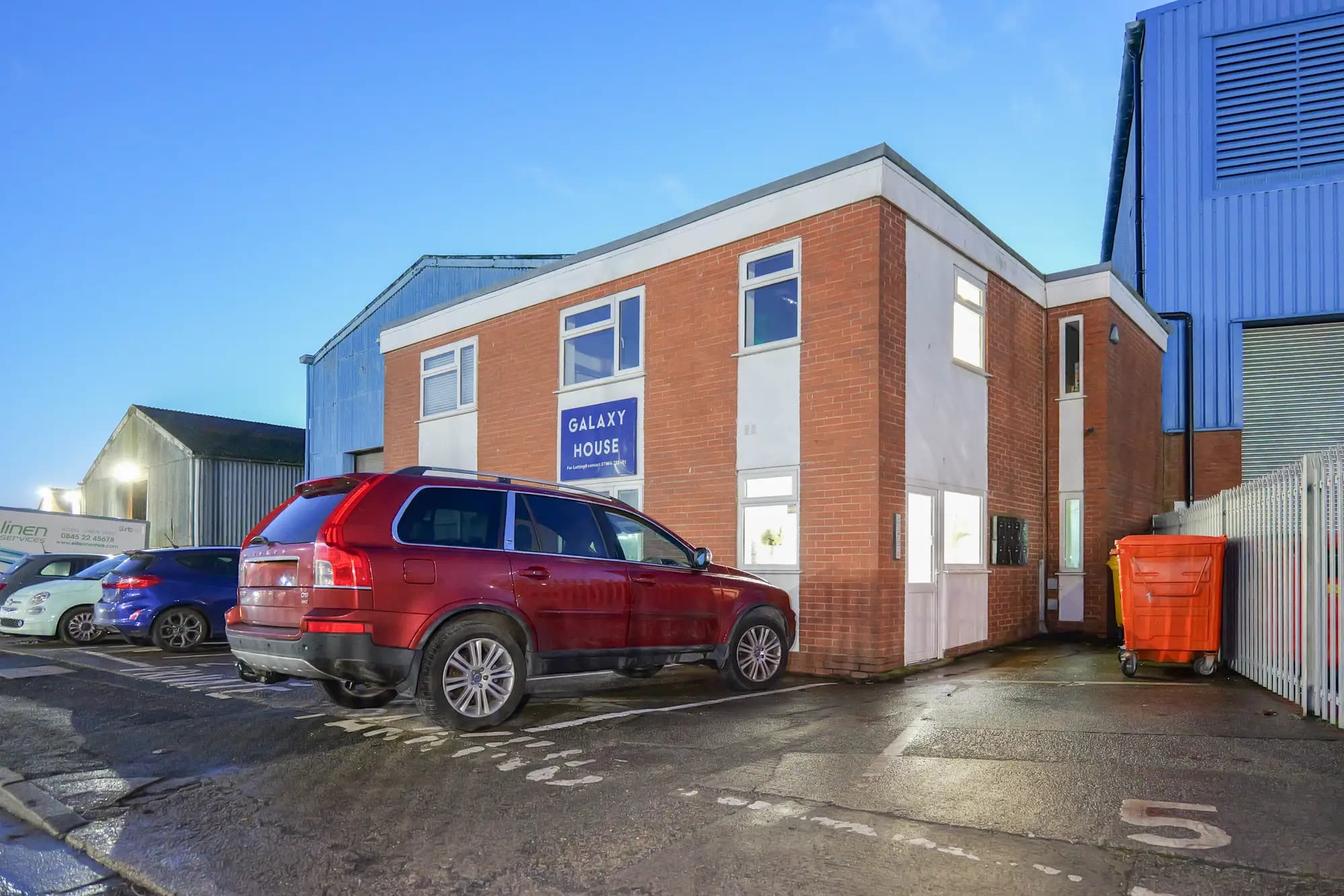 property photo 27 of 28