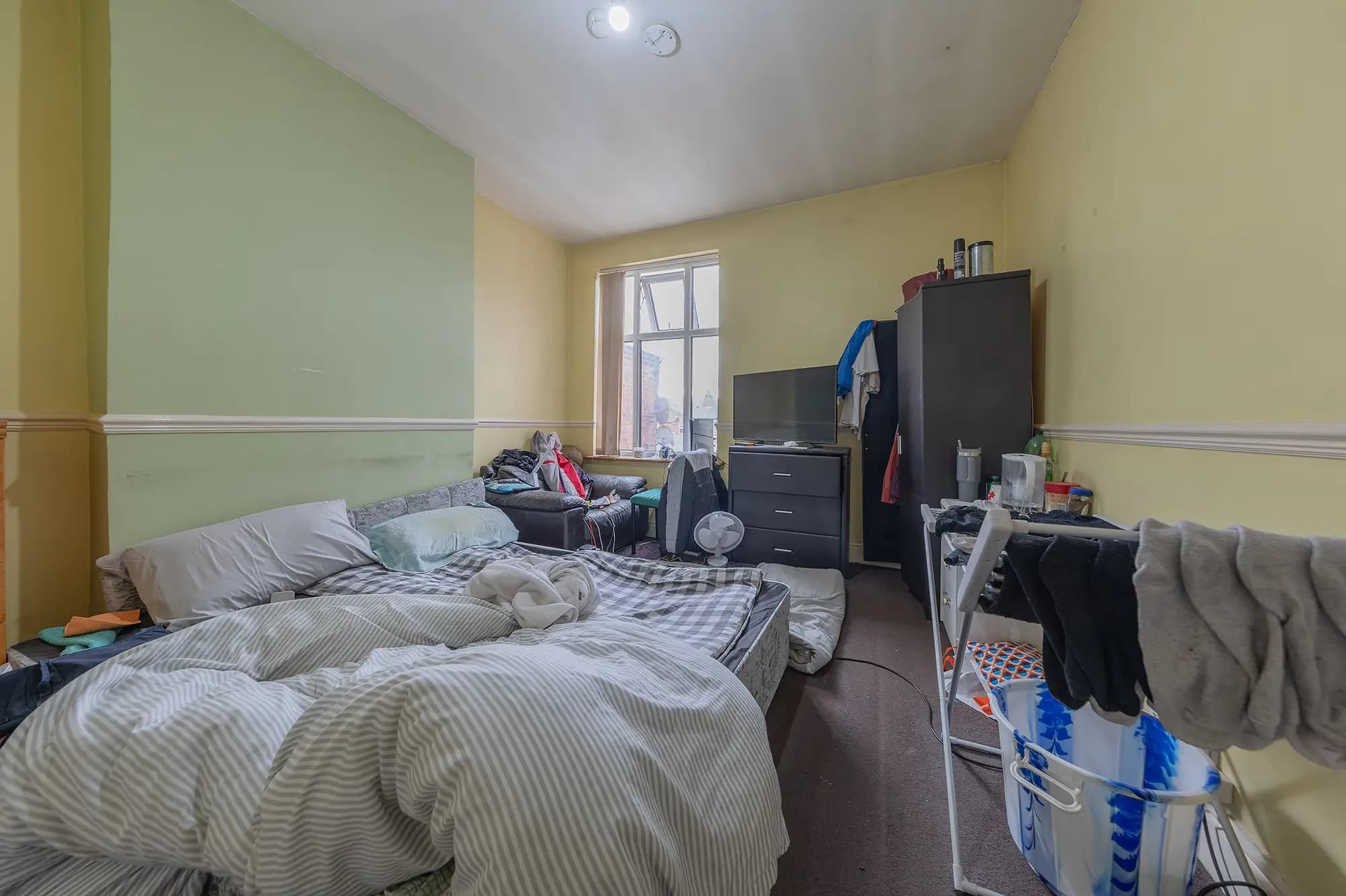 property photo 12 of 19