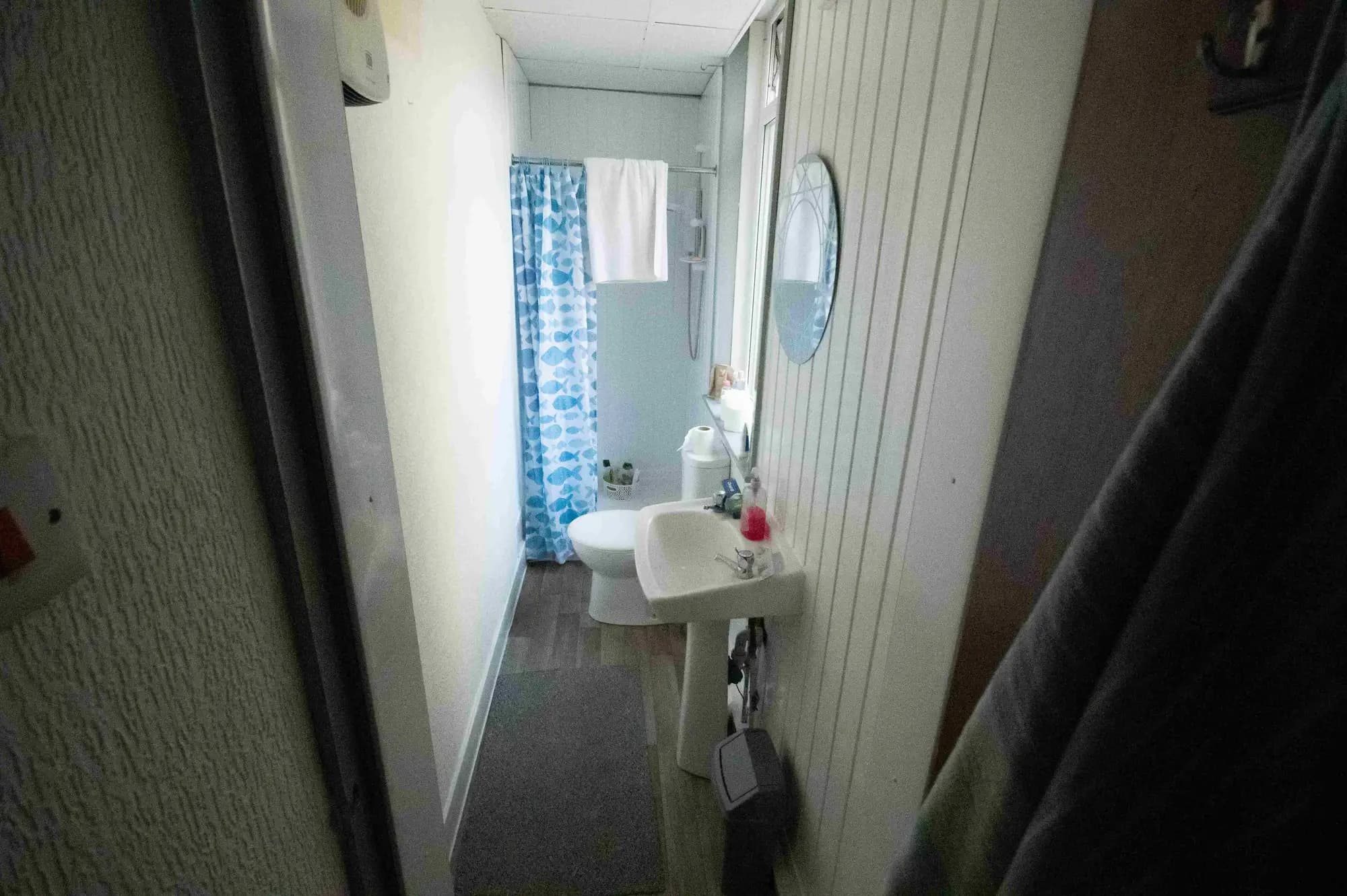 property photo 15 of 28