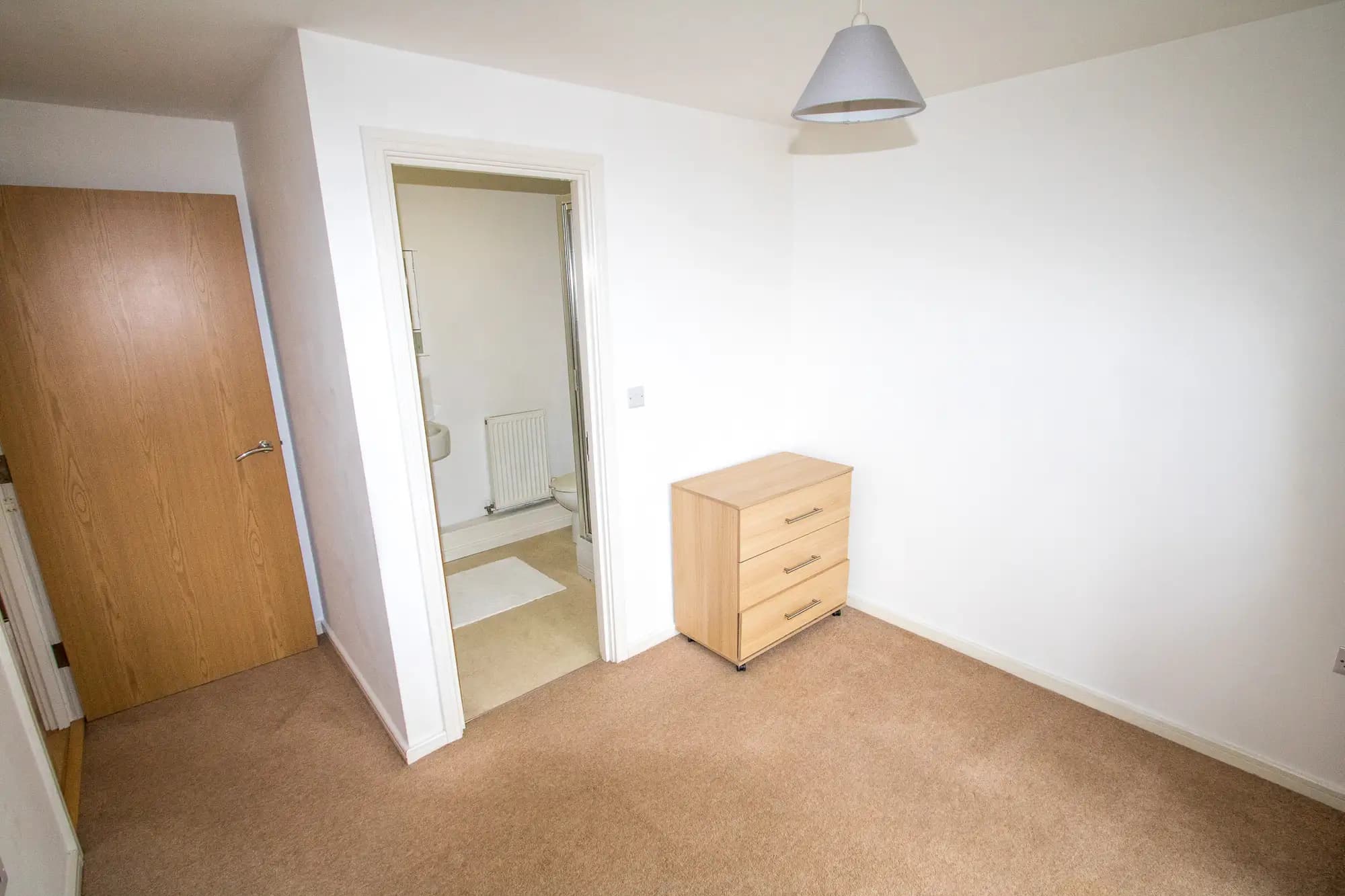 property photo 10 of 19