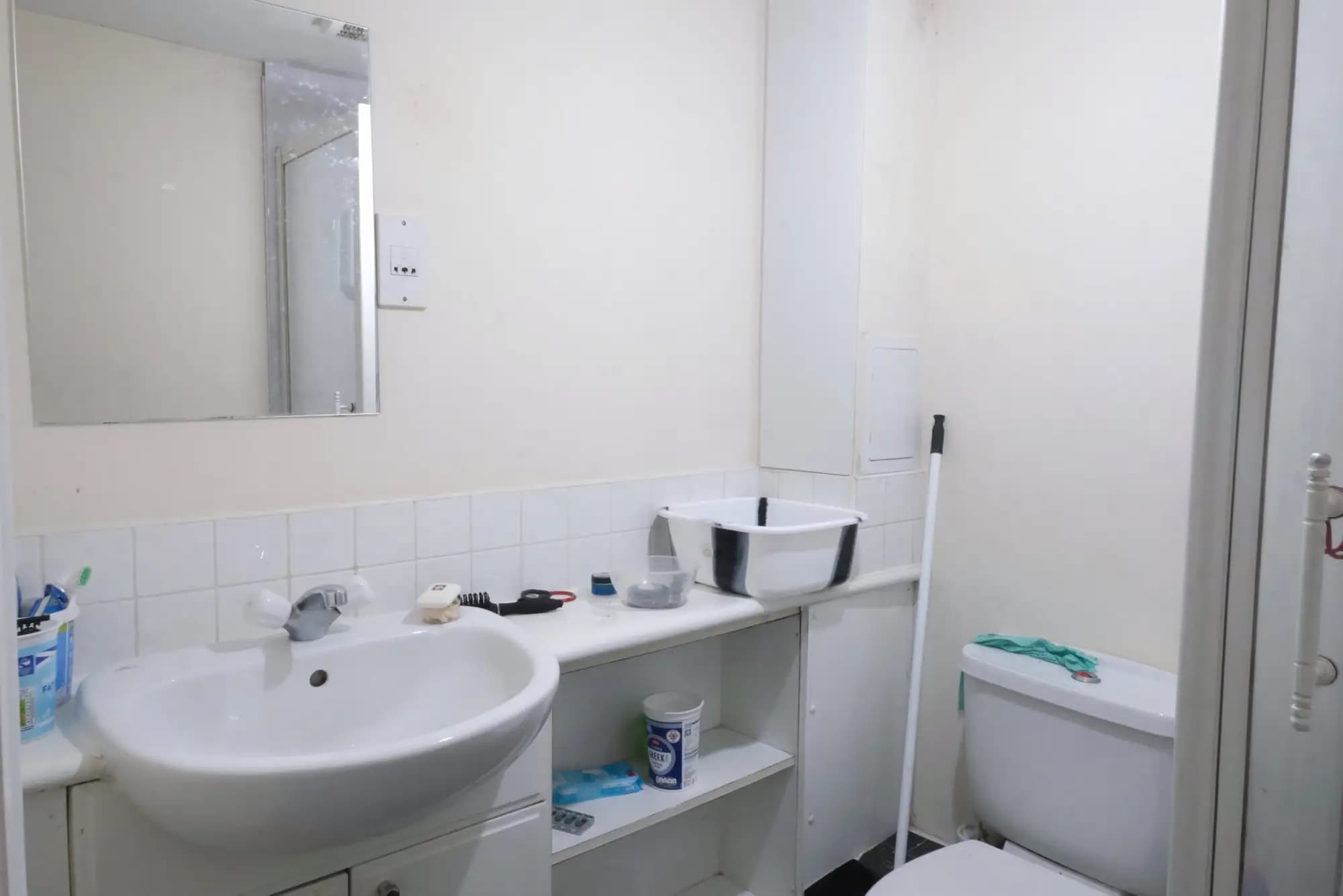 property photo 6 of 20